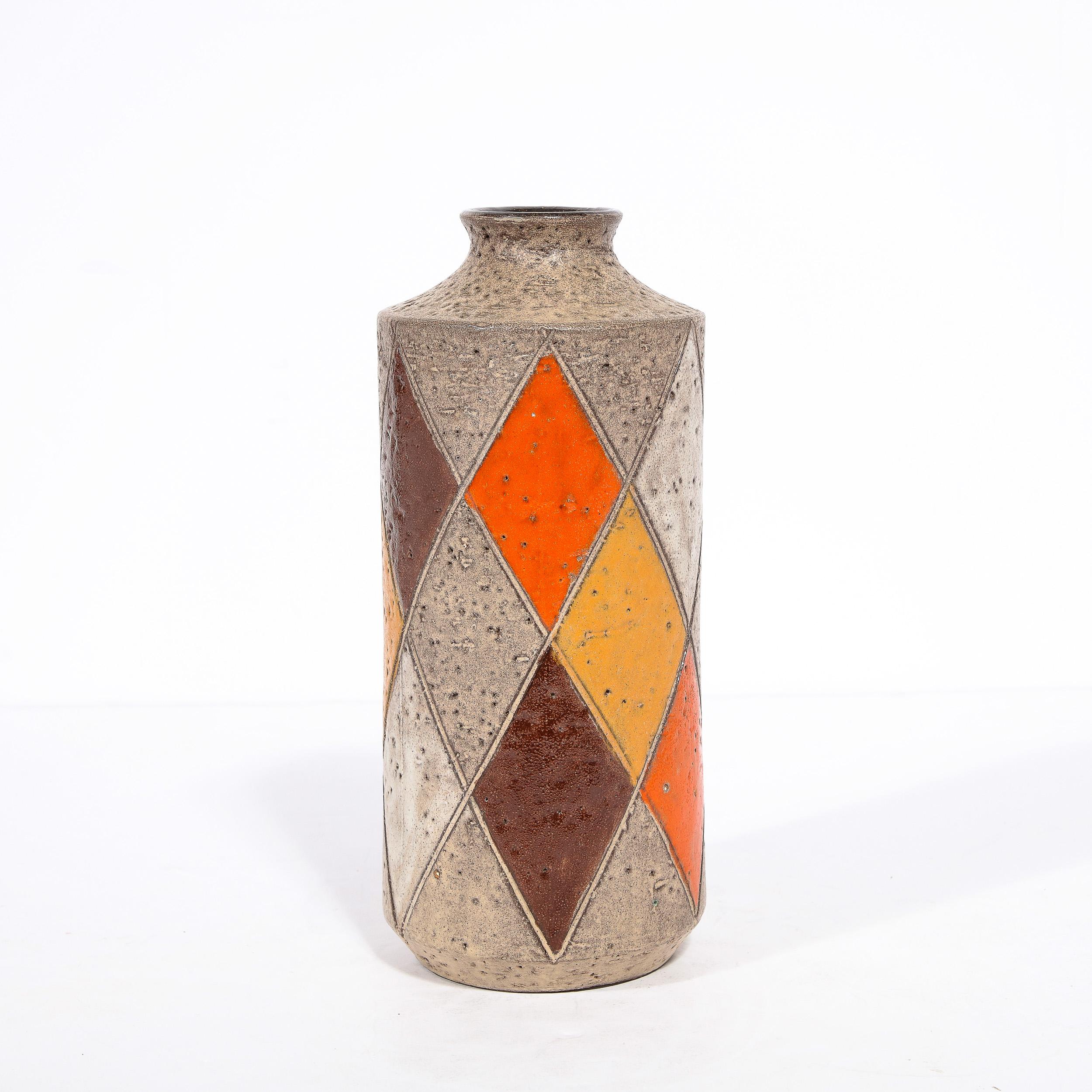 Vase en céramique peint à la main, signé Thor en vente 1