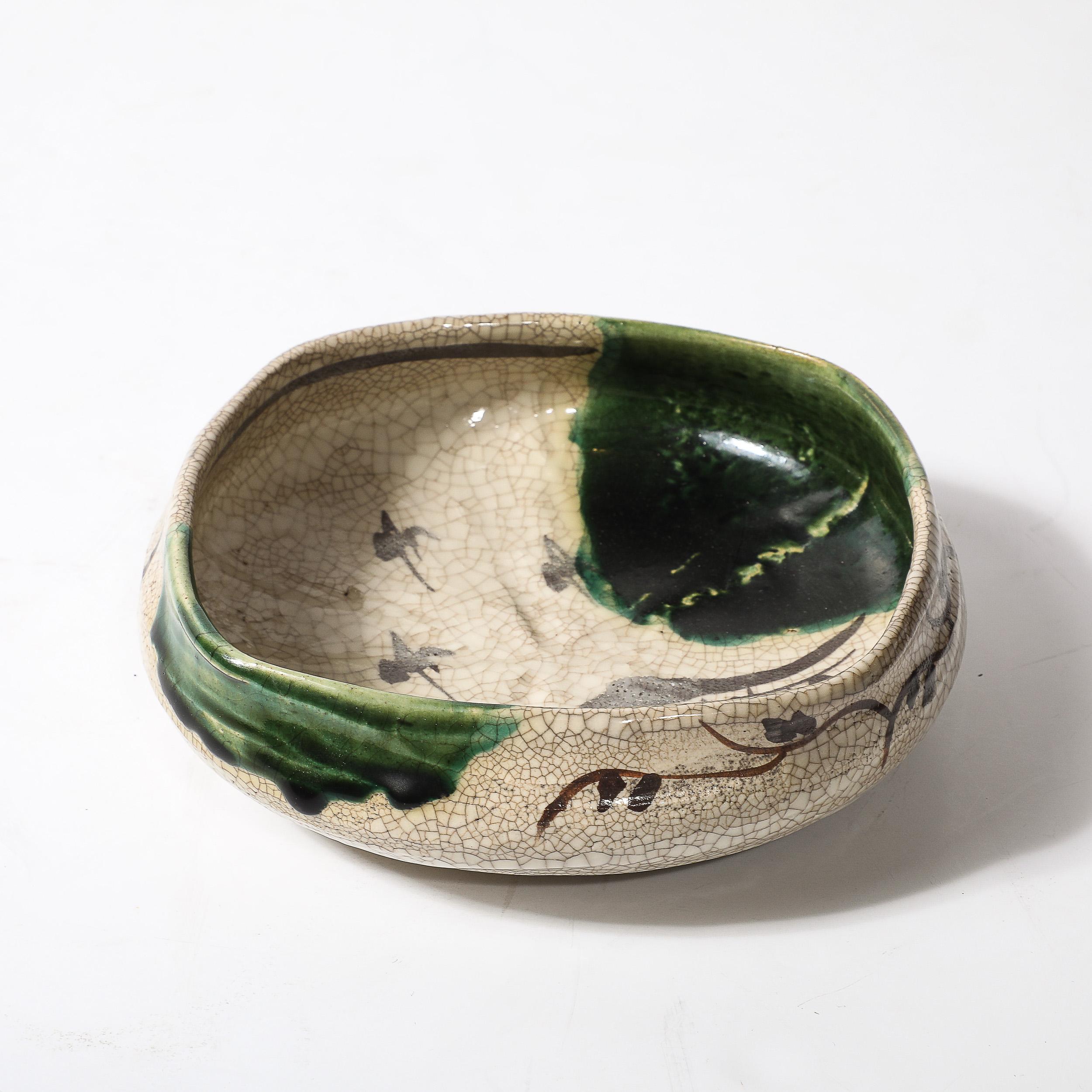 Japanese Mid-Century Modernist Hand-Painted Green Ceramic Oribe Bowl For Sale