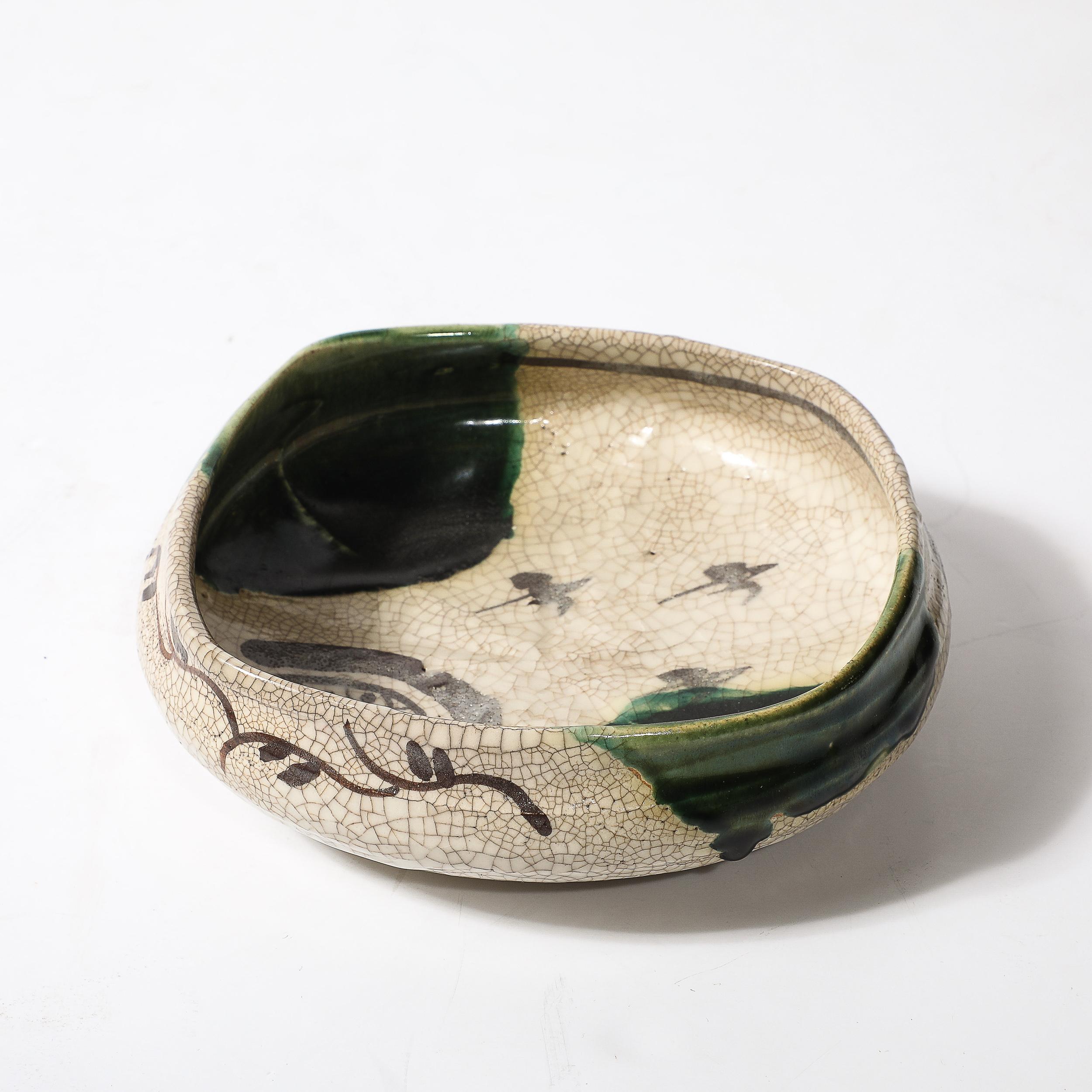 Mid-Century Modernist Hand-Painted Green Ceramic Oribe Bowl In Excellent Condition For Sale In New York, NY