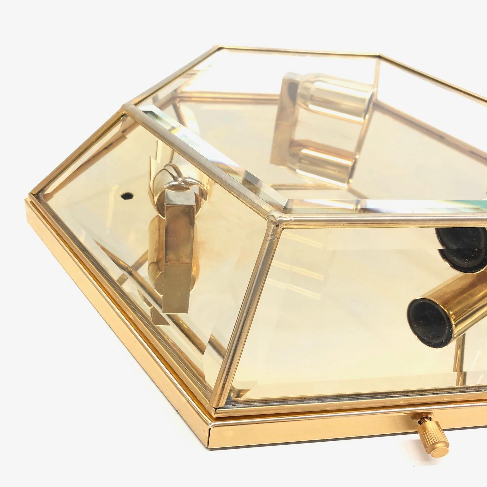 Mid-Century Modernist Hexagonal Flush Mount Brass and Glass In Good Condition For Sale In Nuernberg, DE