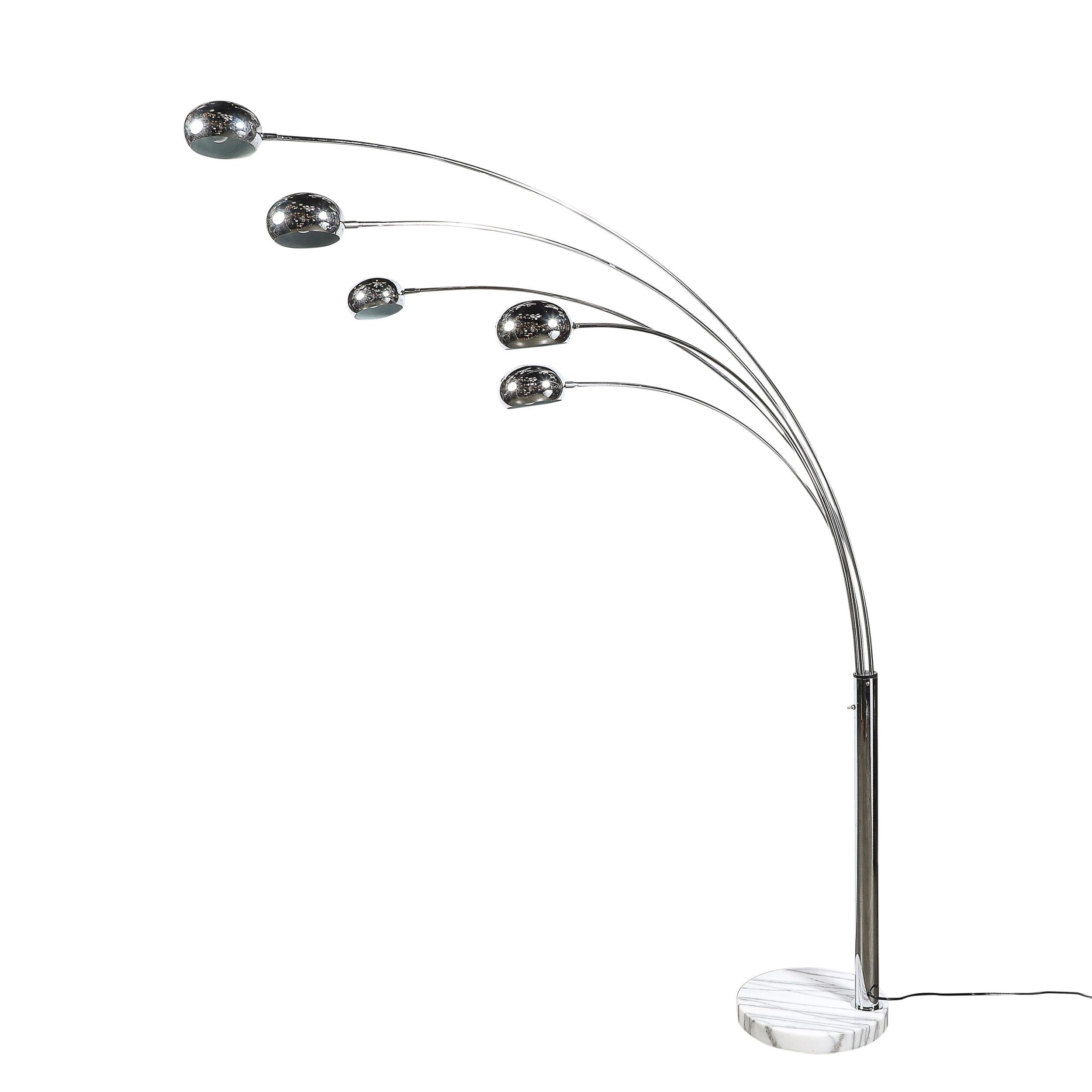 Modernistische Mid-Century-Stehleuchte „Hydra“ mit Gelenk aus Chrom und Marmor (amerikanisch) im Angebot