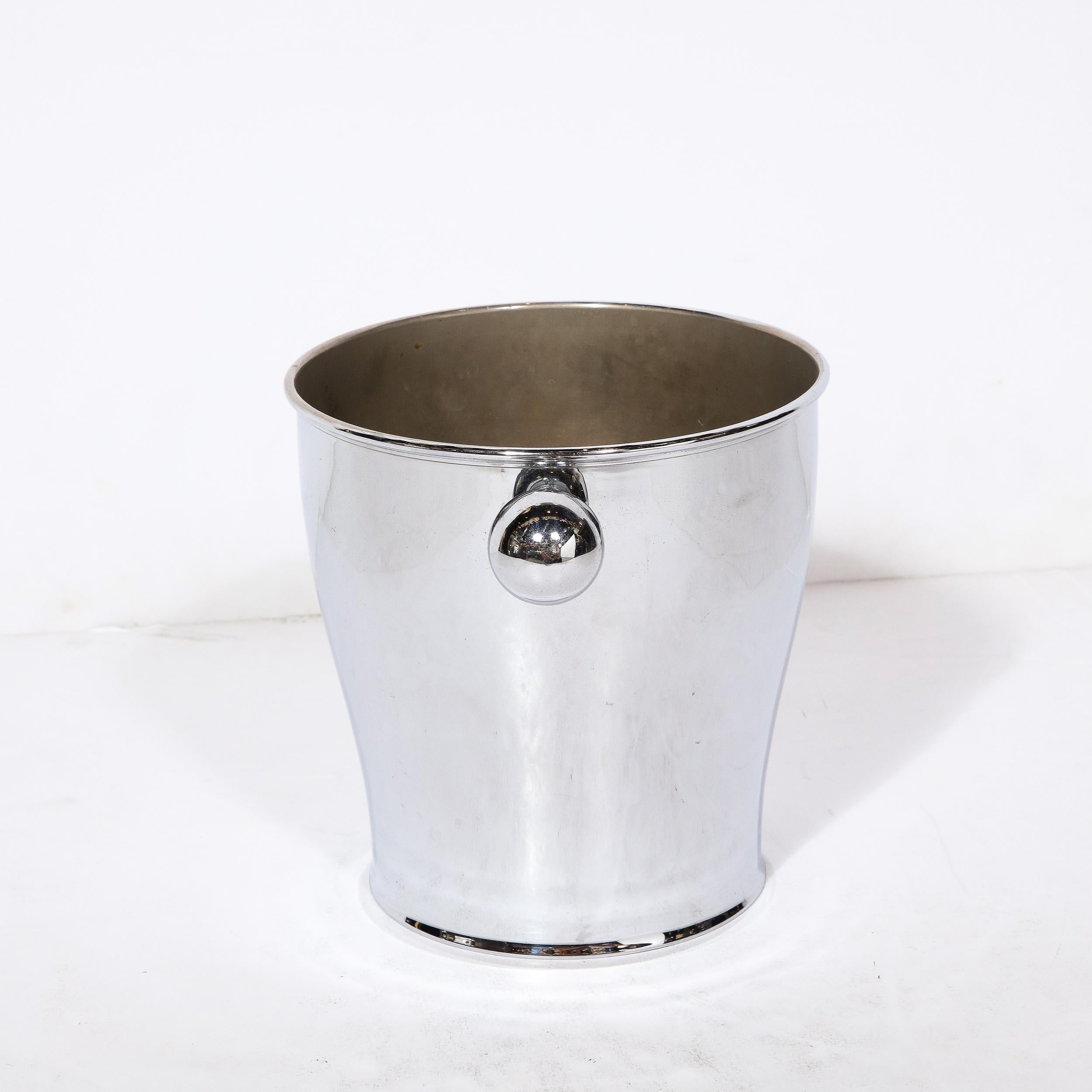 Mid-Century Modernist Ice Bucket in Chrome with Rounded Handles  For Sale 1