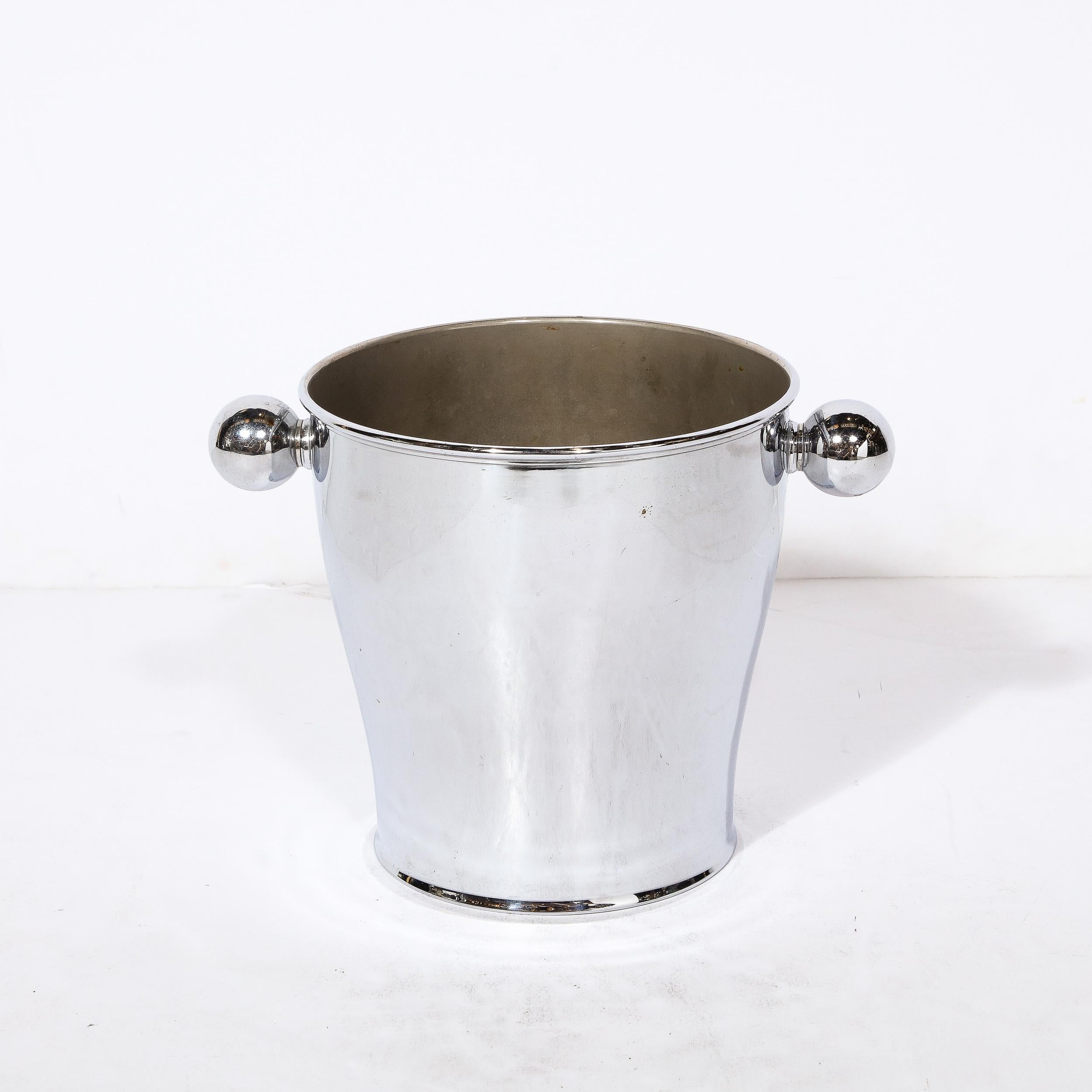 Mid-Century Modernist Ice Bucket in Chrome with Rounded Handles  For Sale 3