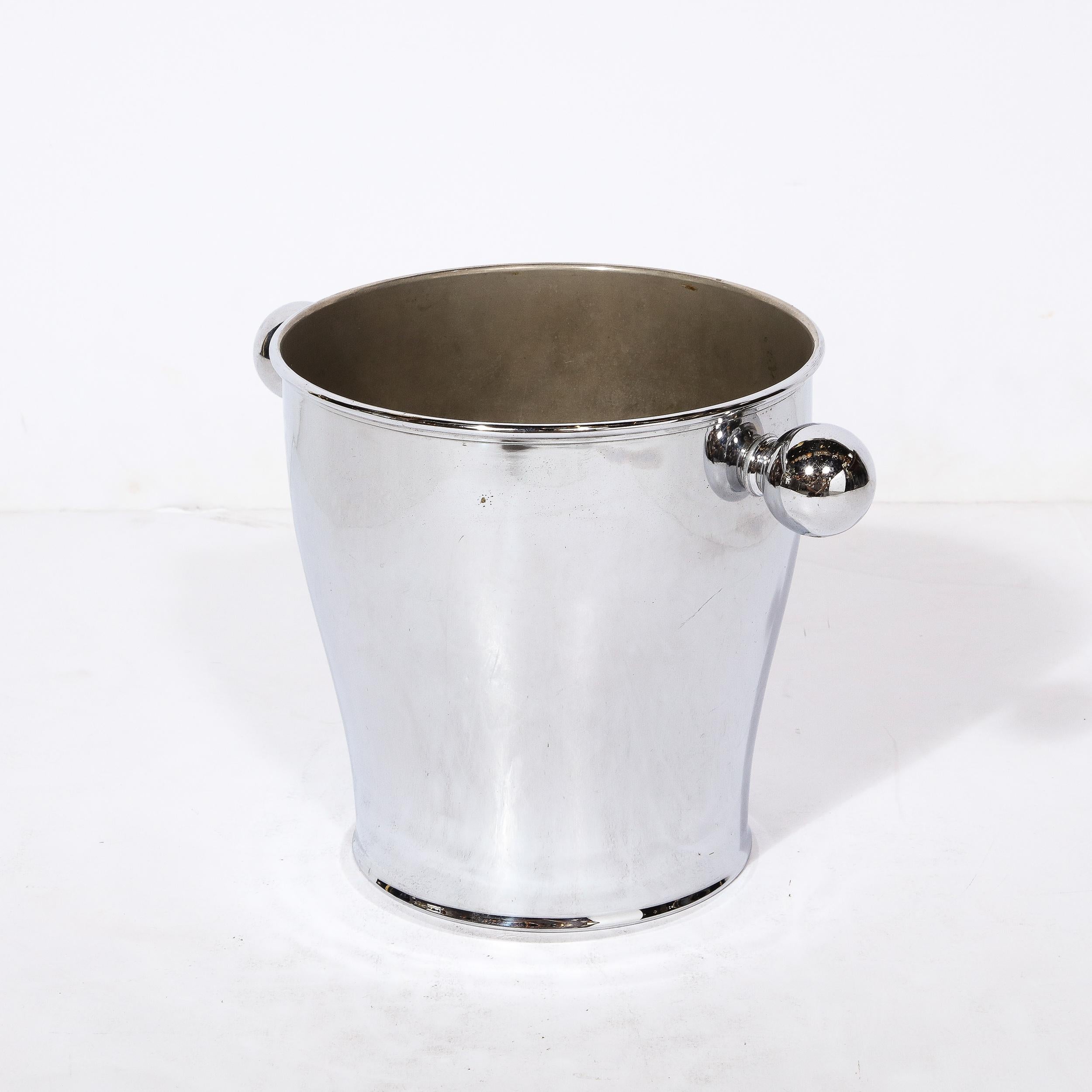 Mid-Century Modernist Ice Bucket in Chrome with Rounded Handles  For Sale 4