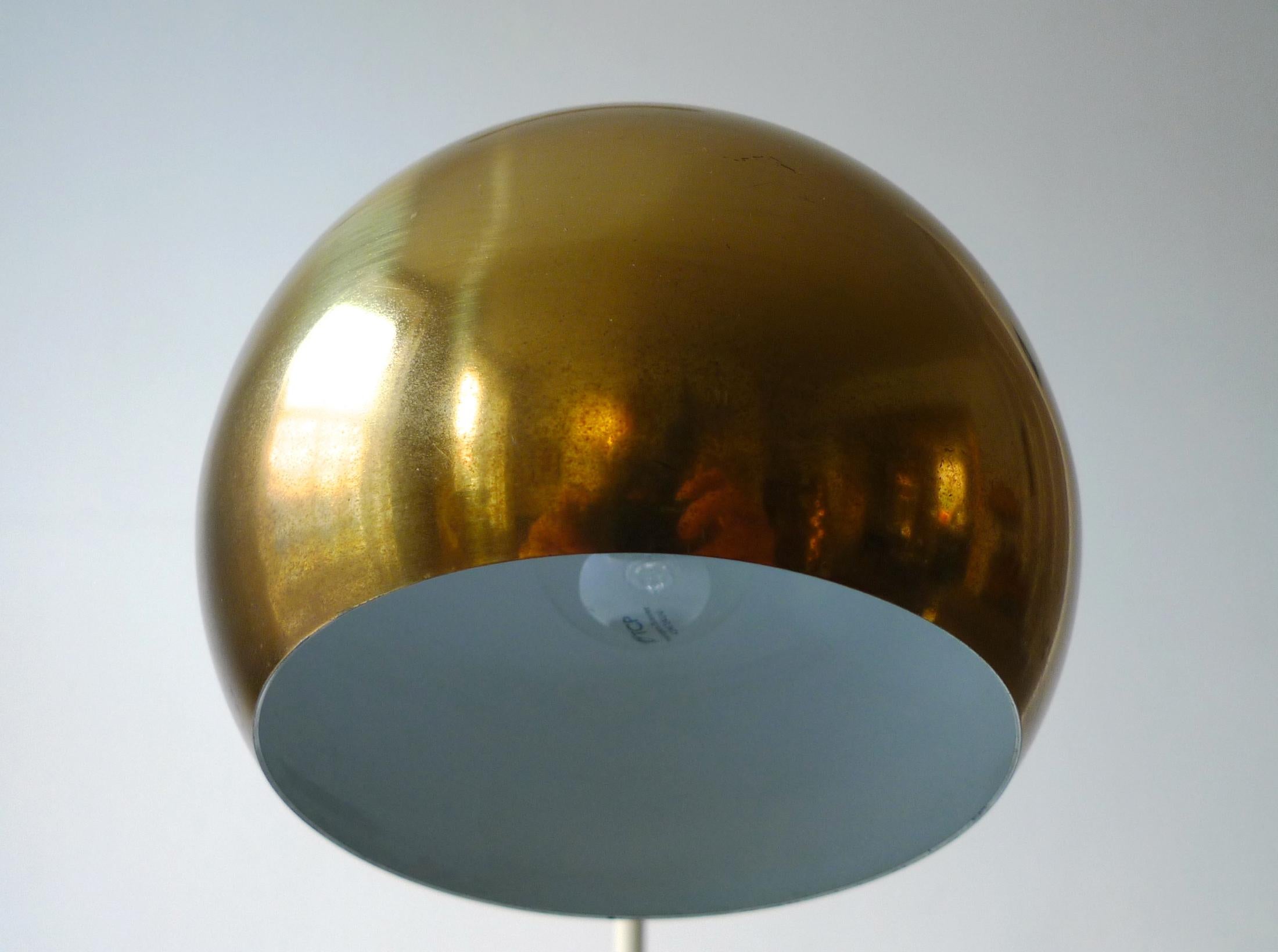 Mid-Century Modernist Italian Brass & Burl Table Lamp, 1950s 4