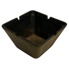 Jardinera Ikebana Japonesa de Hierro Fundido Modernista de Mediados de Siglo