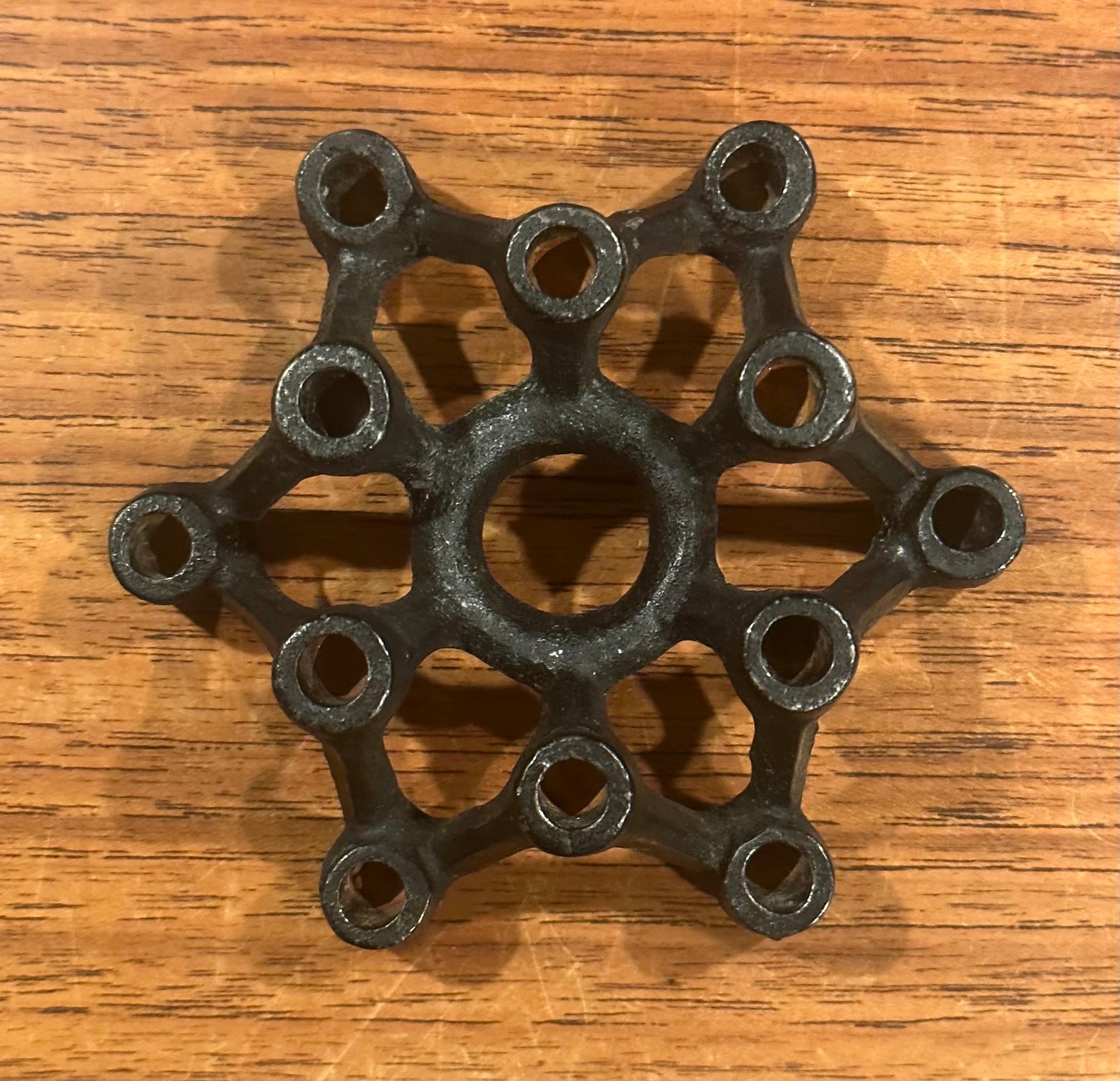 Mid-Century Modernist Japanese Iron Candle Holder For Sale 3