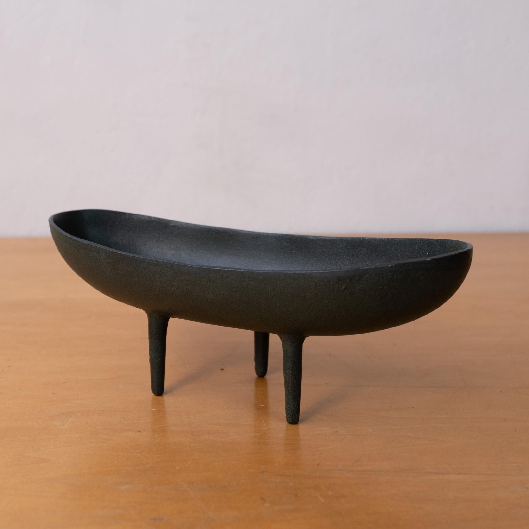Mid Century Modernist Japanese Iron Ikebana Planter 6