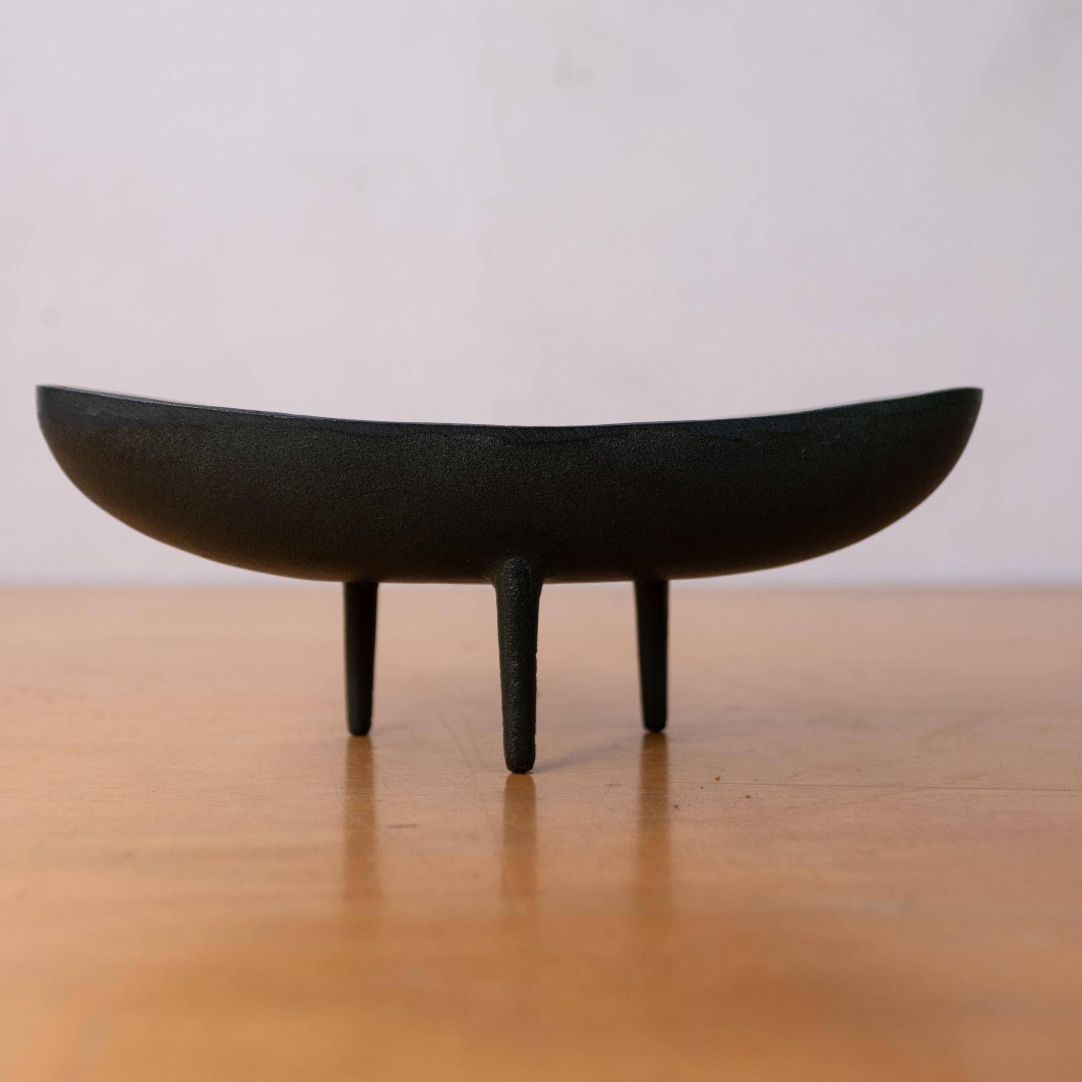 Mid Century Modernist Japanese Iron Ikebana Planter 1