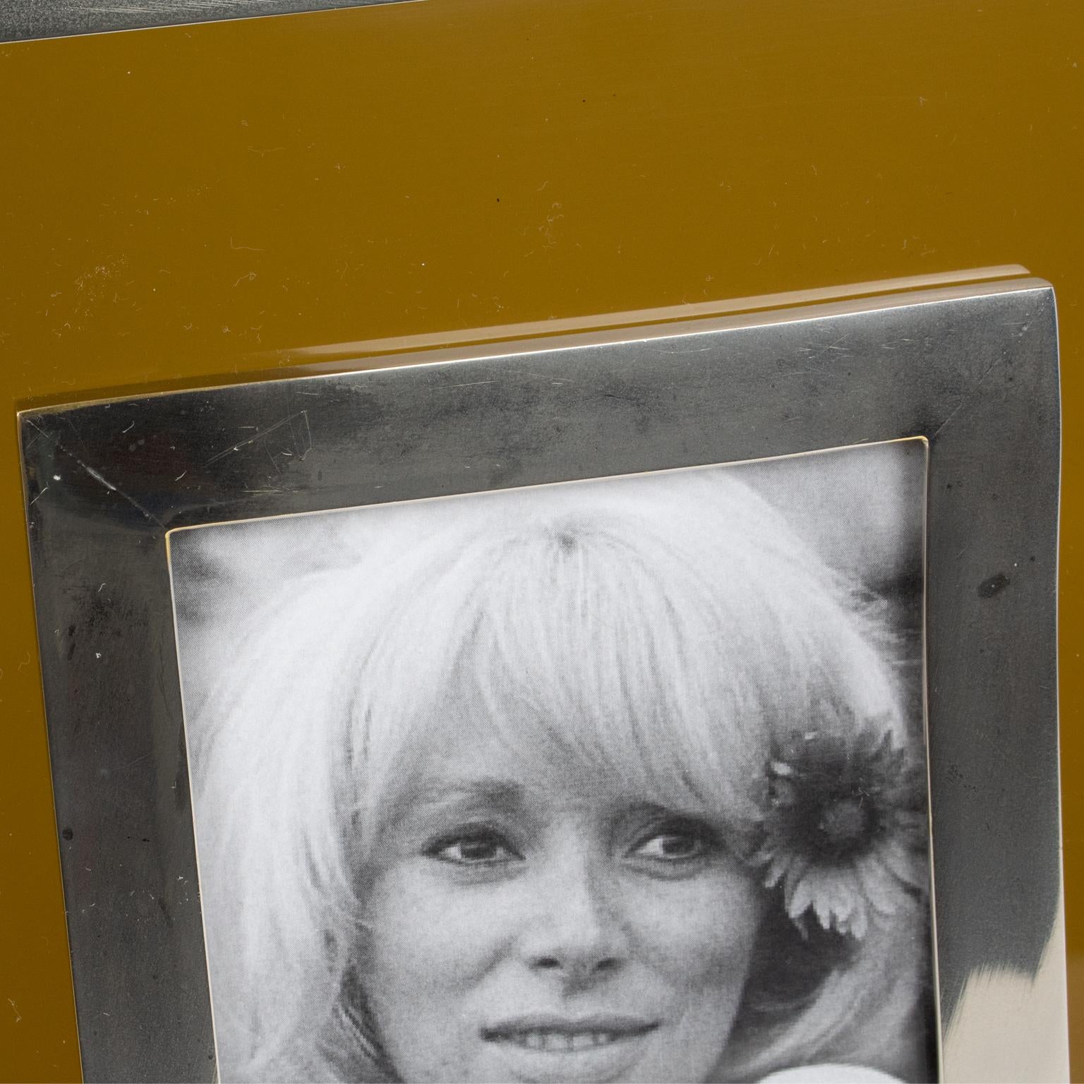 Mid-Century Modernist Lucite and Metal Picture Frame, 1970s For Sale 5