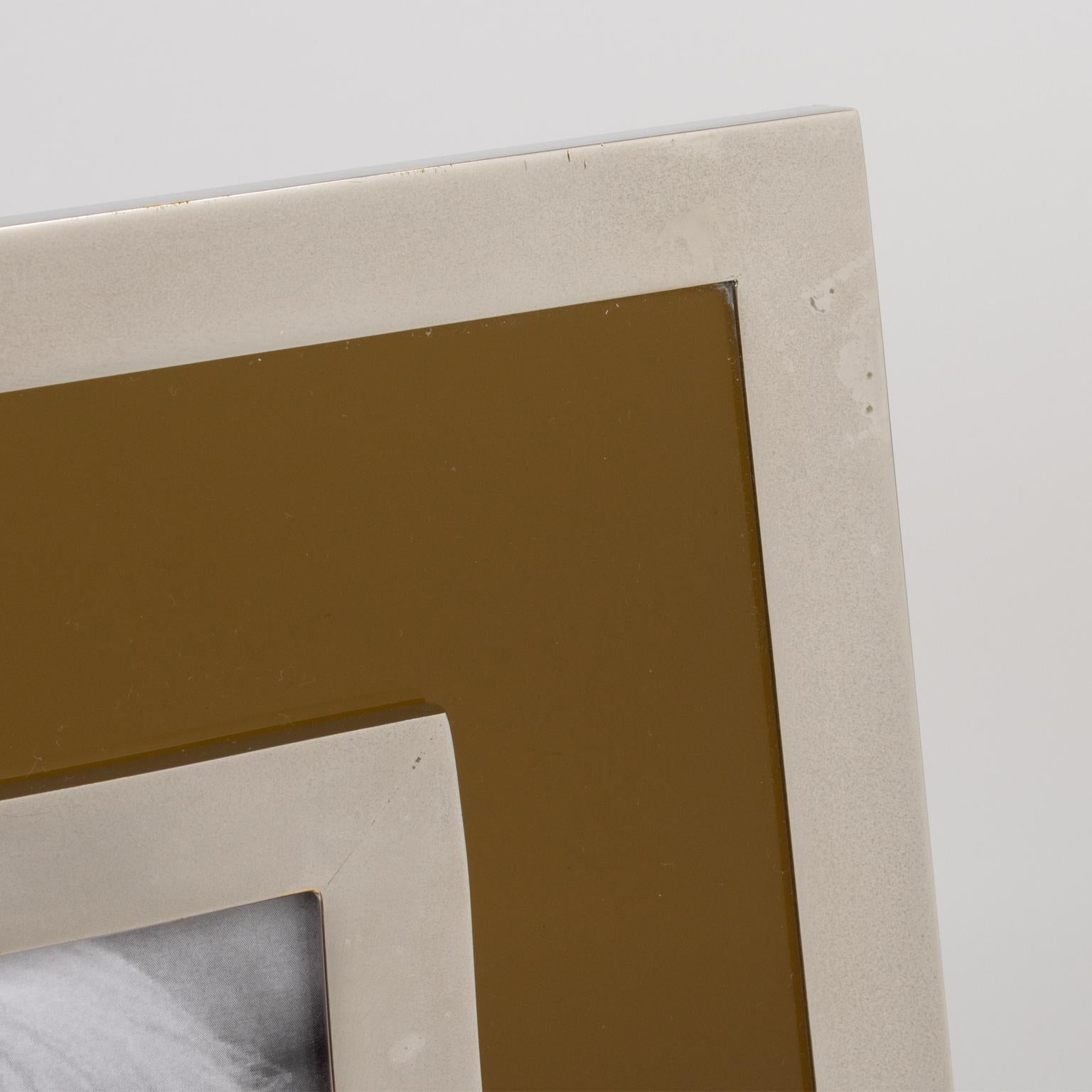 Mid-Century Modernist Lucite and Metal Picture Frame, 1970s For Sale 4