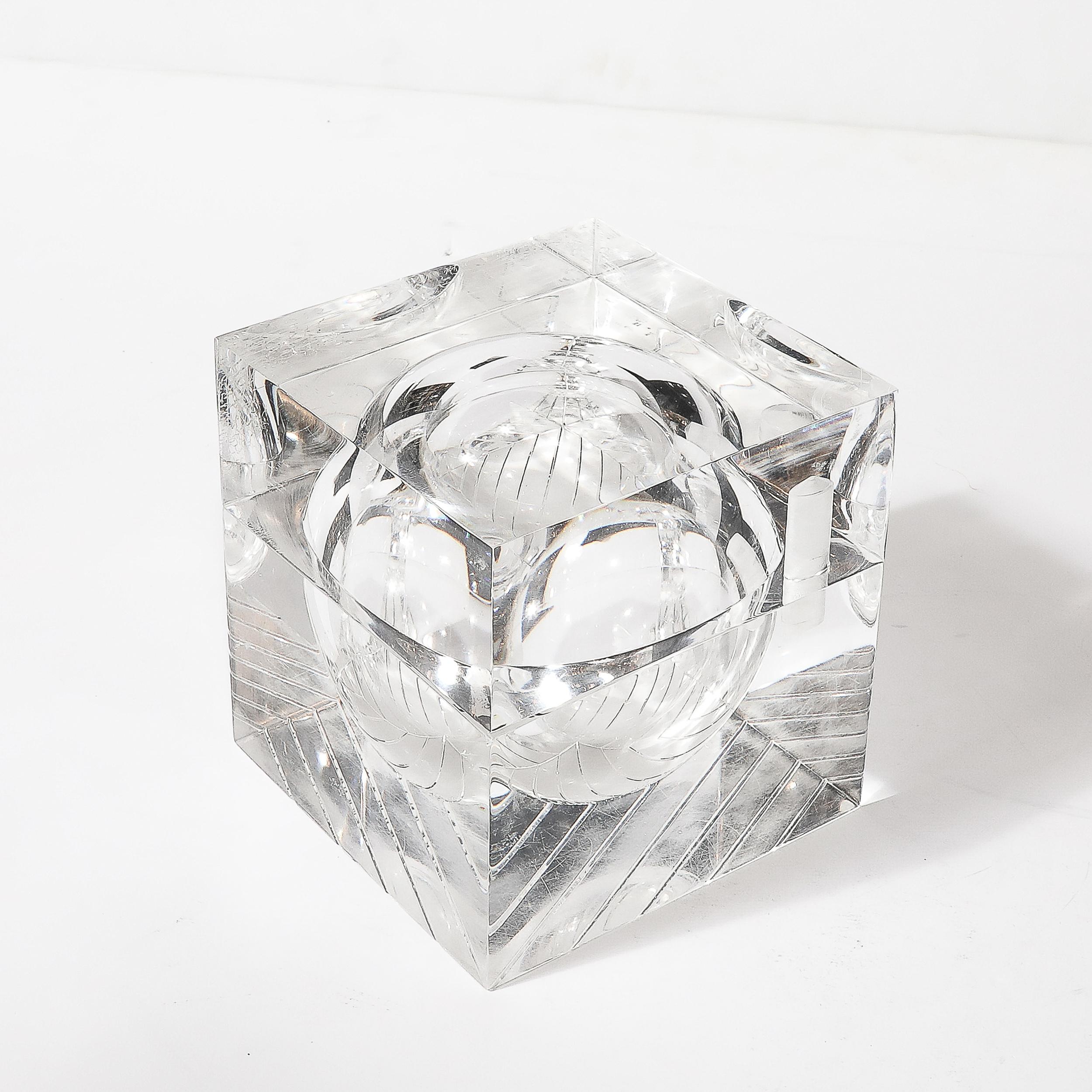 Seau à glace moderniste du milieu du siècle dernier avec détails linéaires et ouverture pivotante en vente 3