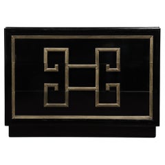 Commode basse Mandarin en laque noire de style moderne du milieu du siècle dernier de Kittinger