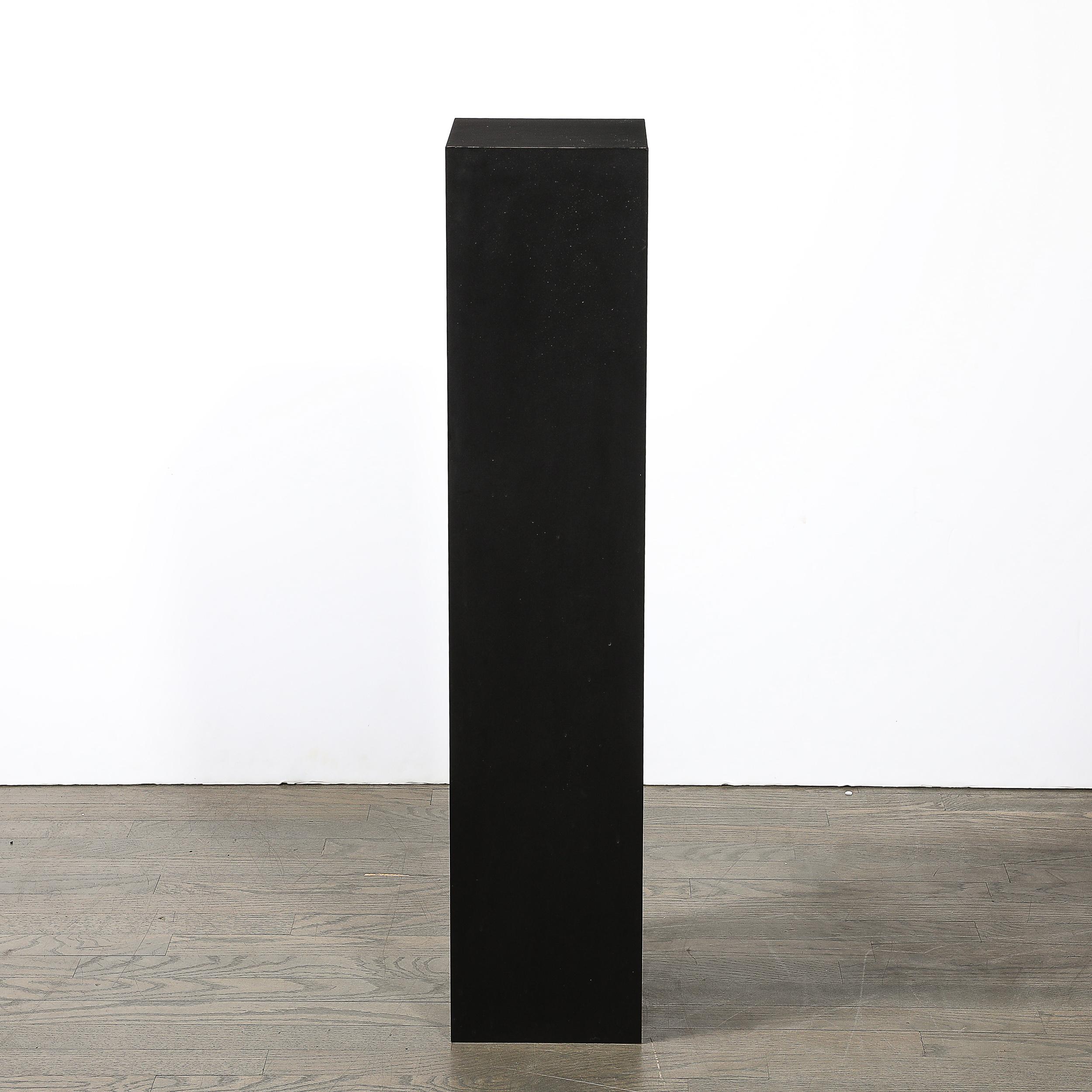 Laminato Piedistallo modernista di metà secolo in laminato nero opaco in vendita