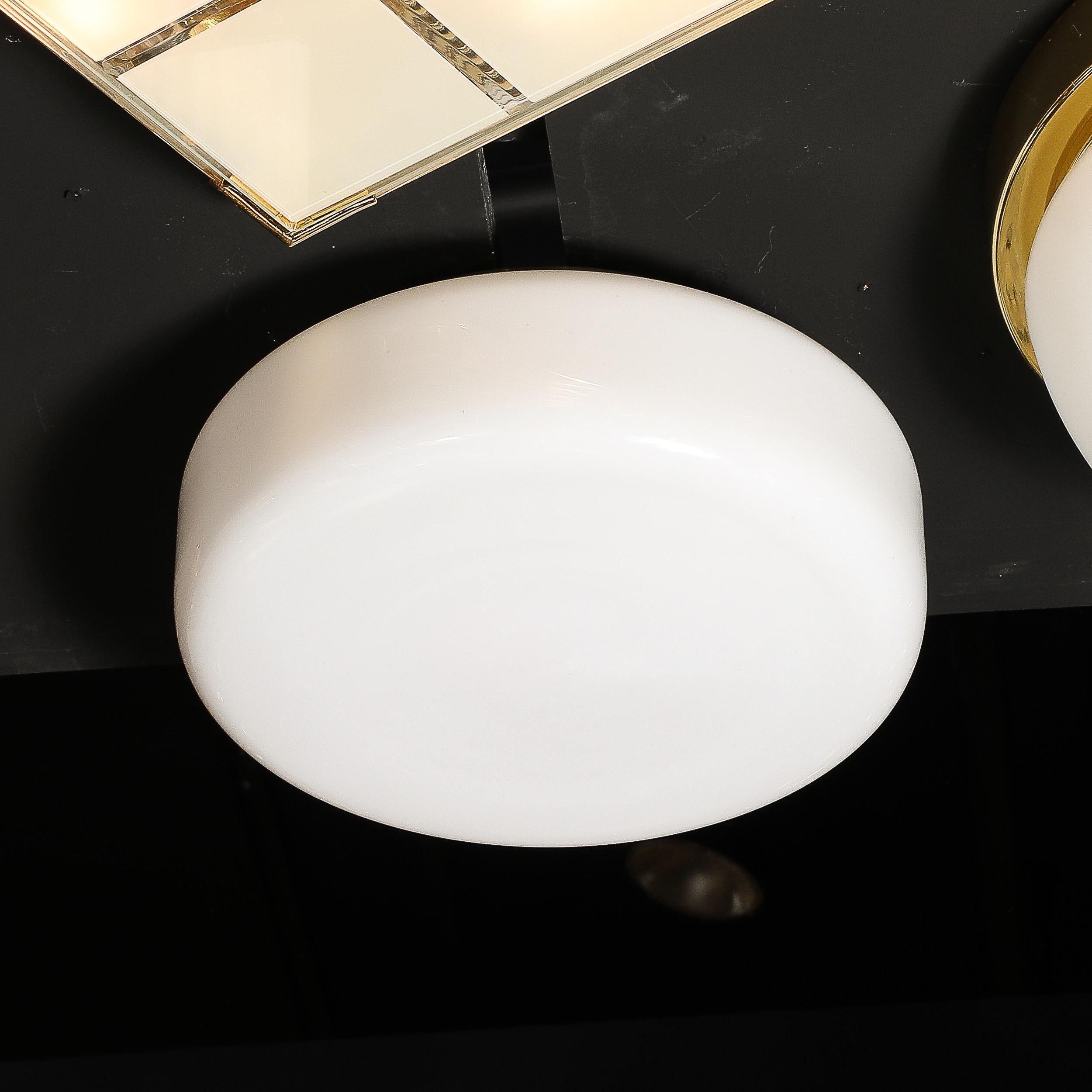 Mid-Century moderno Lampadario a filo in vetro latte modernista di metà secolo in vendita