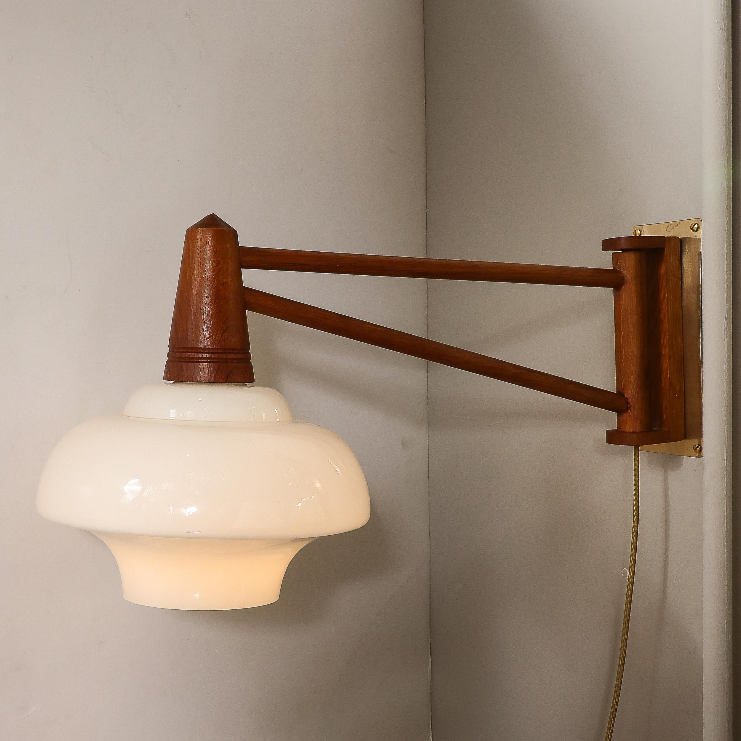 Mid-Century Modernist Milk Glass & Teak Swing Arm Wall Sconce W/ Brass Fittings For Sale 2