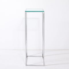 Modernista de mediados de siglo Pedestal rectilíneo minimalista cromado con tapa de cristal