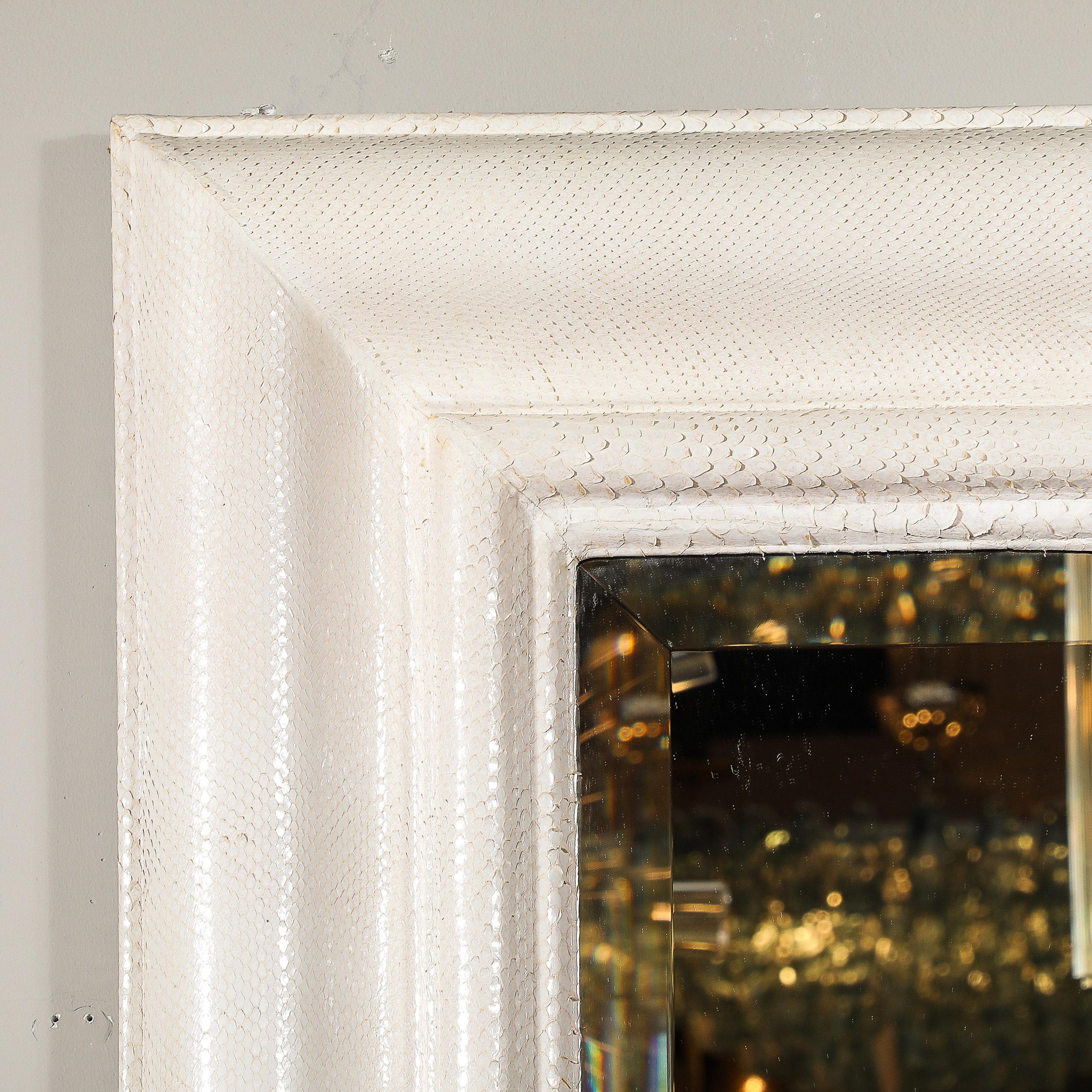 Américain Miroirolding, moderniste du milieu du siècle dernier en python blanc de Karl Springer en vente