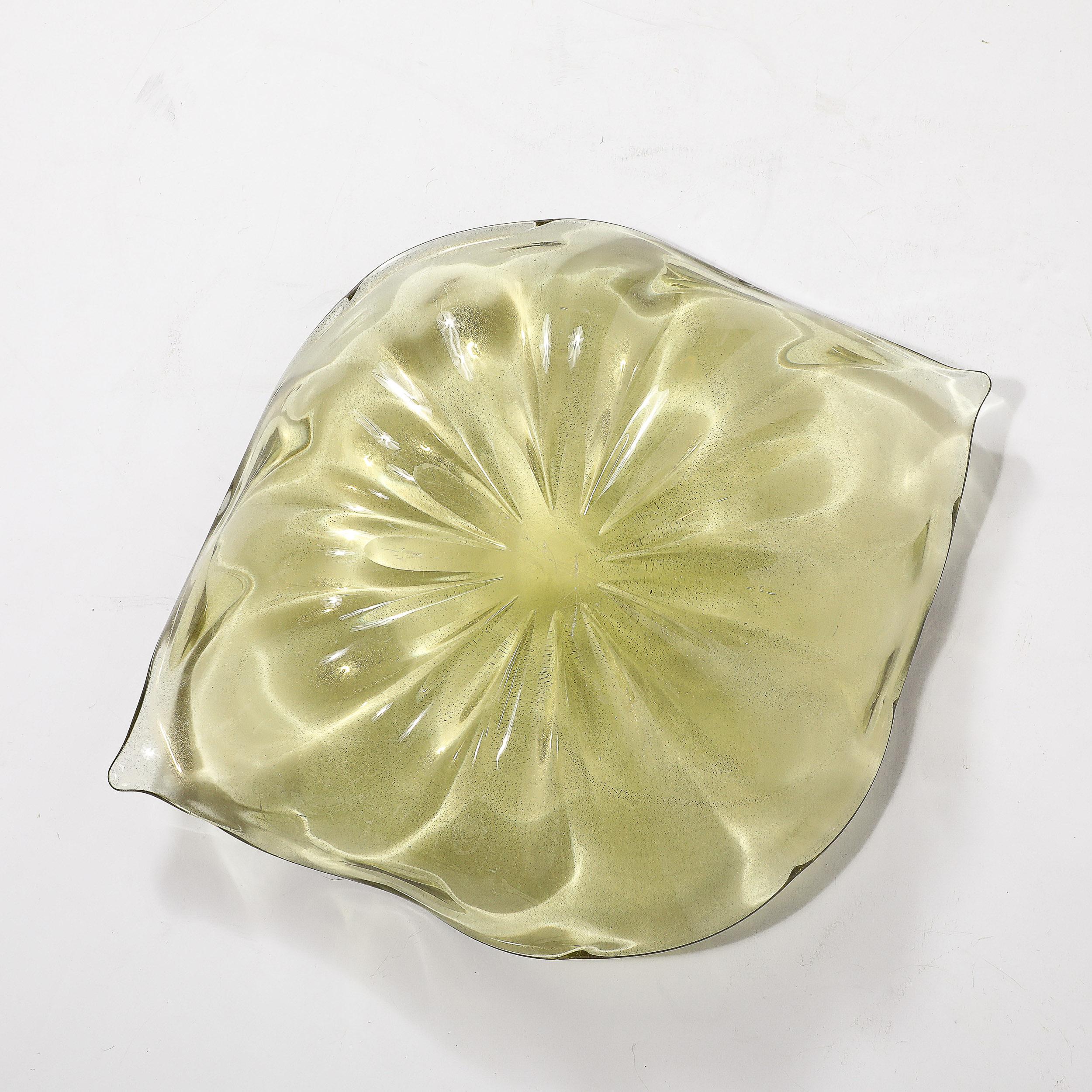 Centrotavola organico ondulato in vetro di Murano soffiato a mano, modernista di metà secolo in vendita 6
