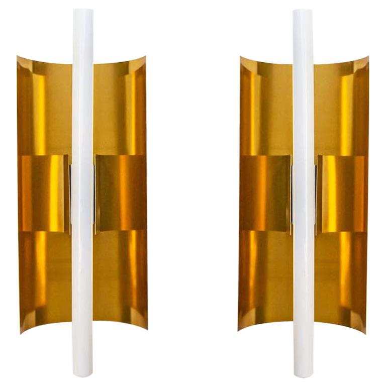 Mid-Century Modernist Pair of Sconces Italian Design by Gio Ponti for Candle