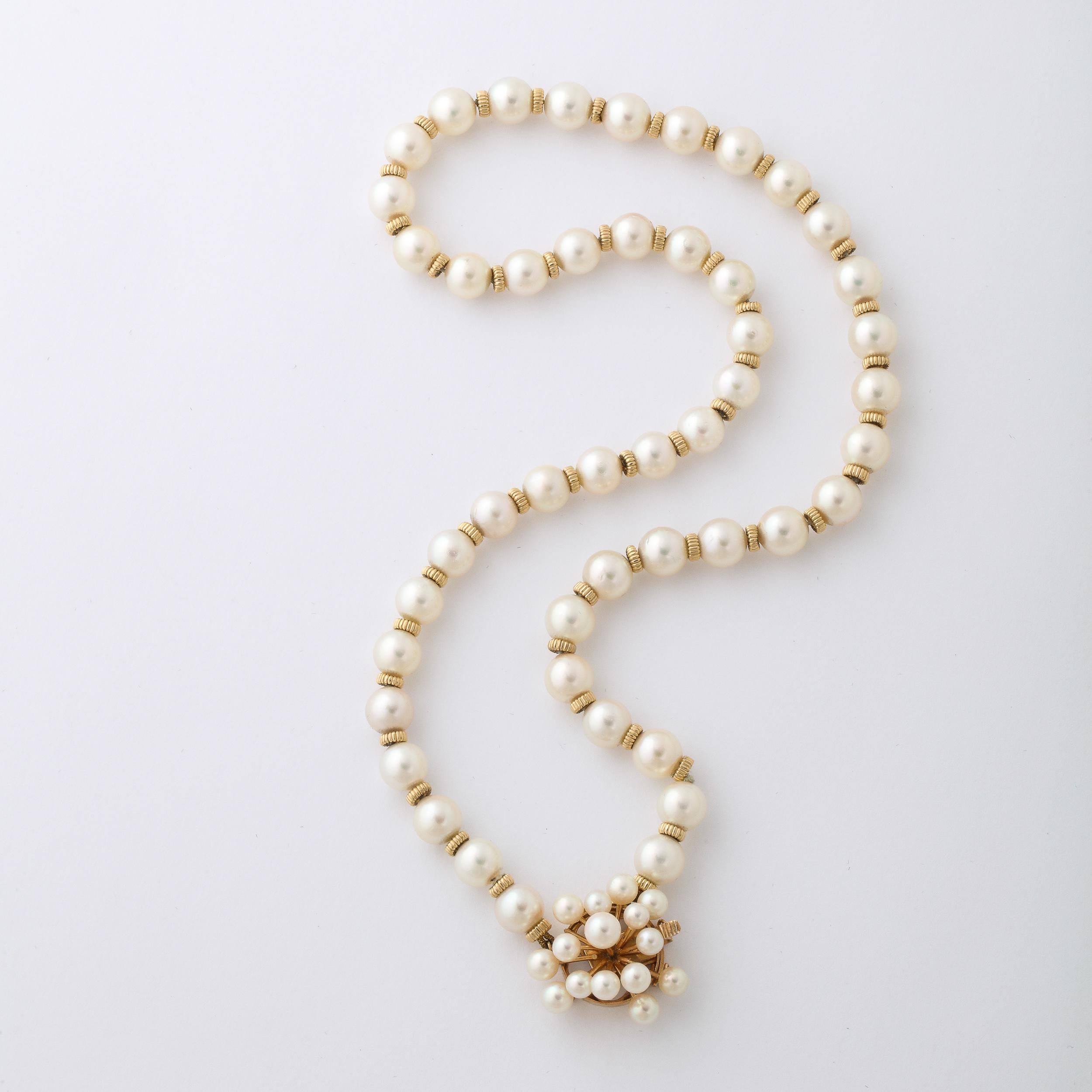 Mid- century Modernist Pearl Necklace with Gold Spacers and Sputnik Clasp For Sale 4
