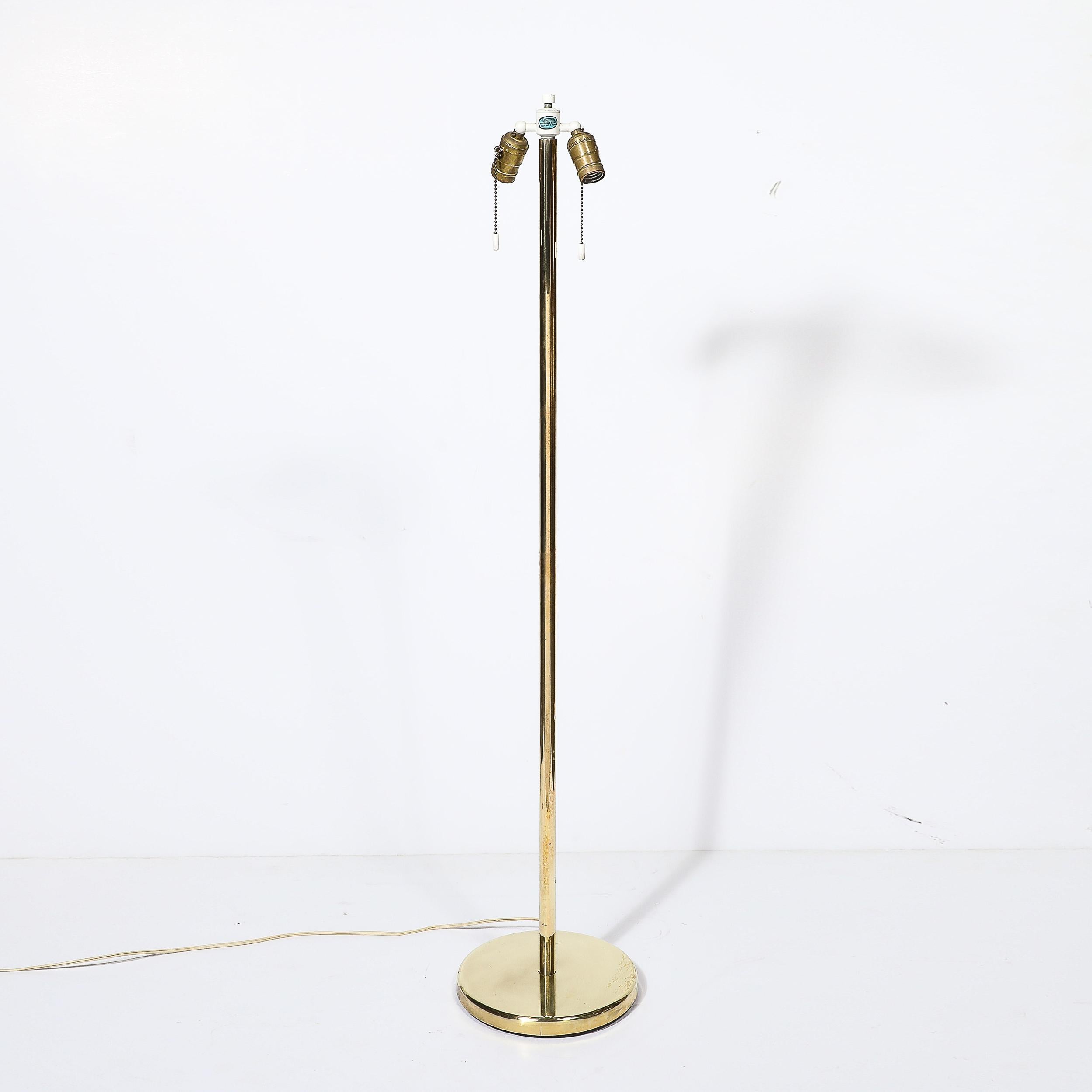 Lampada da terra in ottone lucido di Walter Von Nessen, modernista di metà secolo in vendita 2