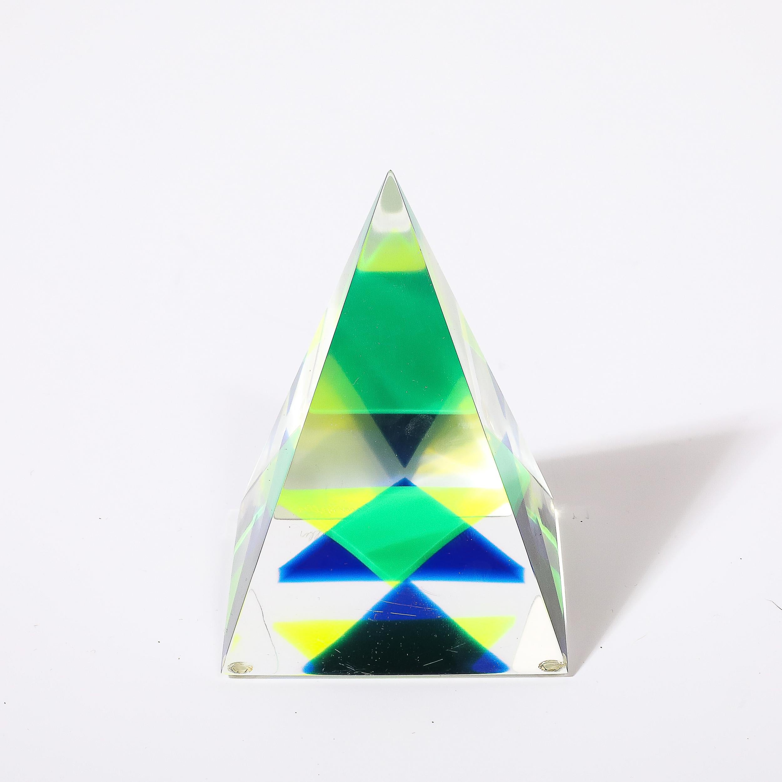 Mid-Century Modernist Pyramidal Lucite Sculpture signed Yaccov Heller For Sale 3