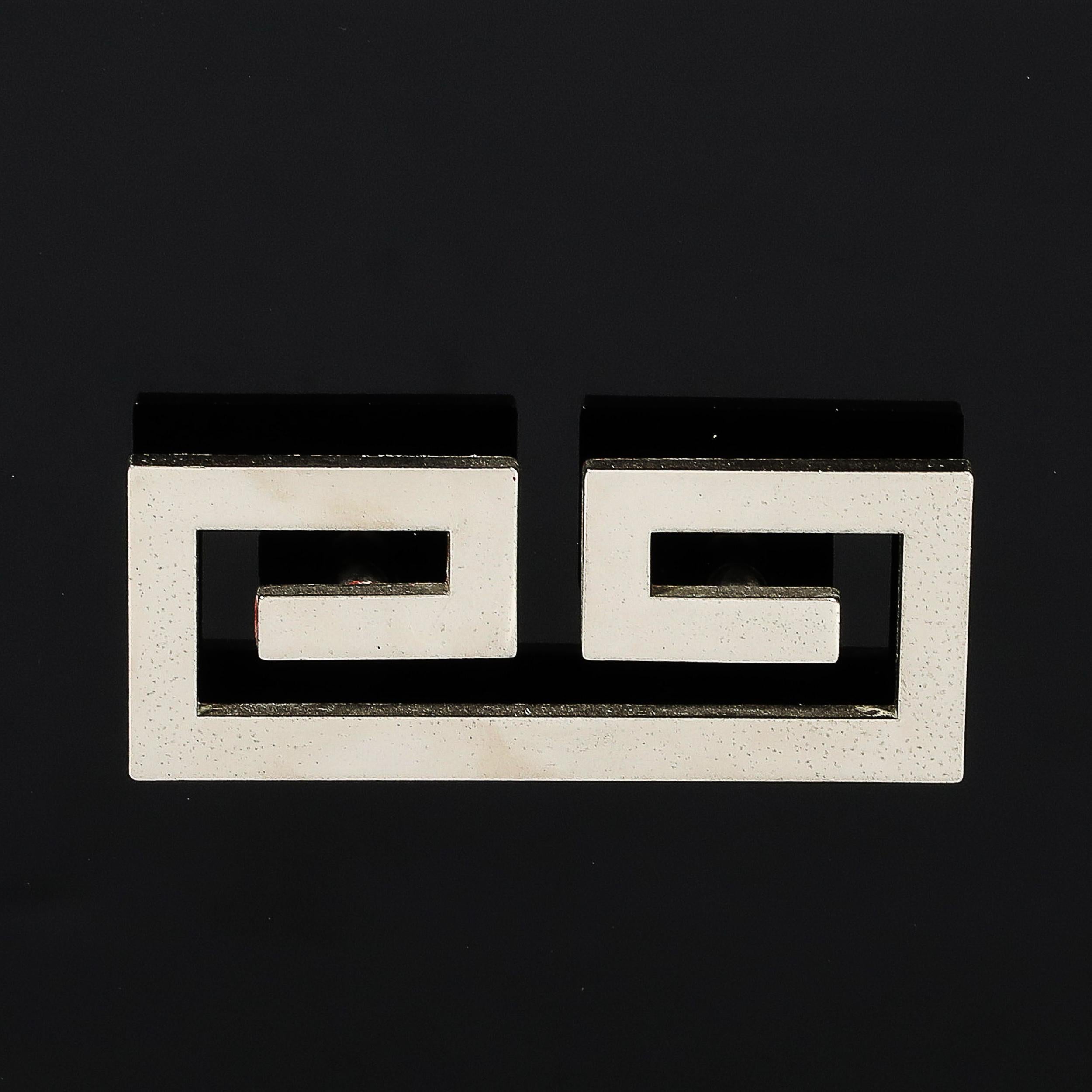 Mid-20th Century Mid-Century Modernist Rectilinear Nightstands in Black Lacquer with Greek Pulls For Sale