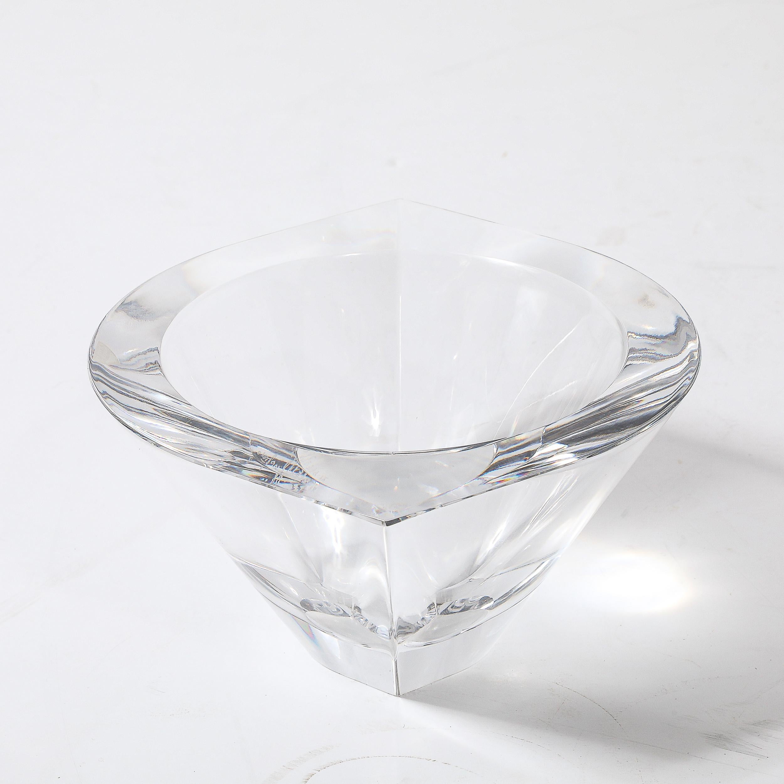 Mid-Century Modernist Sculptural Crystal Bowl Signed Orrefor's In Excellent Condition For Sale In New York, NY