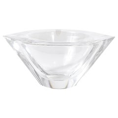 Bol en cristal sculptural moderniste du milieu du siècle dernier signé Orrefor's