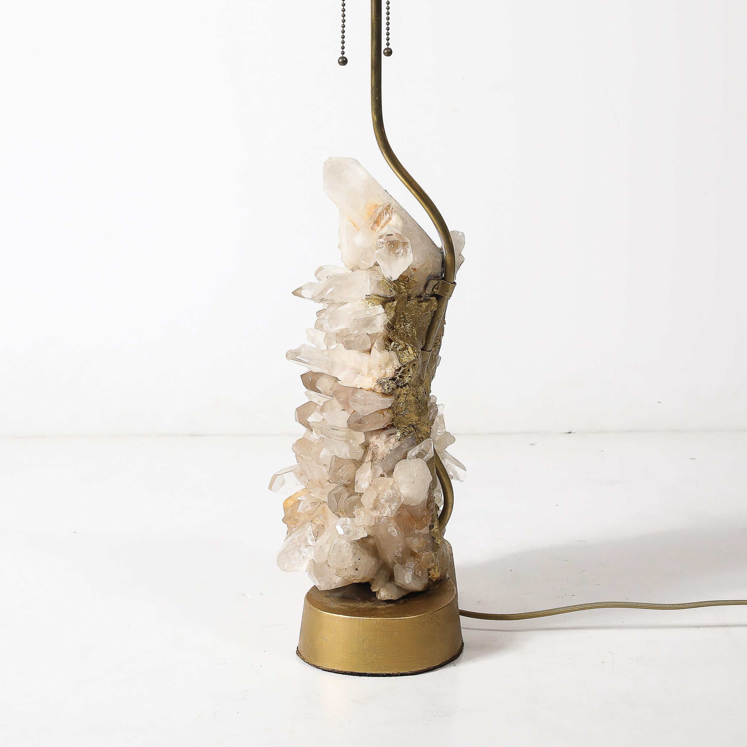Lampe de table sculpturale en cristal de quartz, modernité du milieu du siècle, Carole Stupell en vente 4