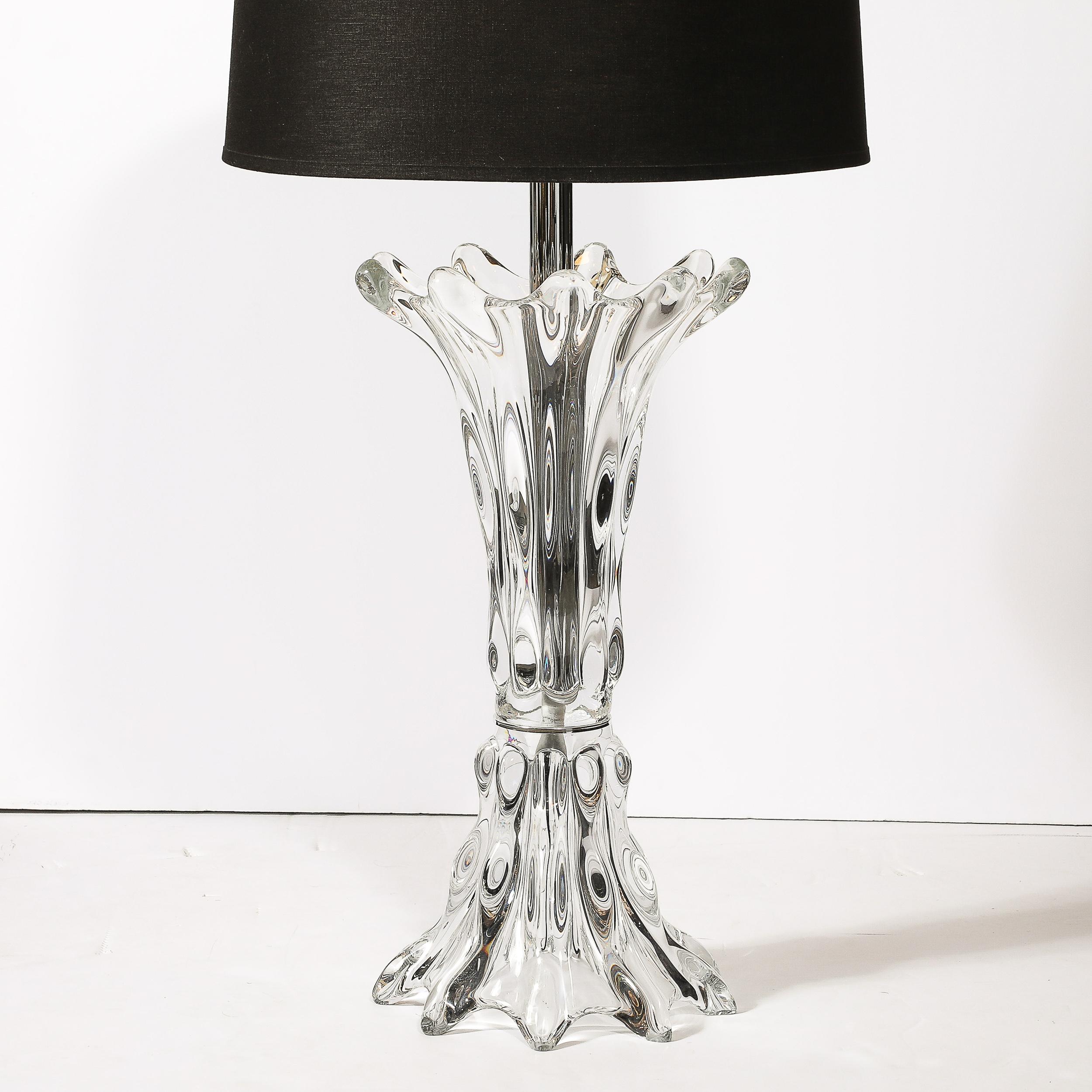 French Mid-Century Modernist Sculptural Splash Form Crystal Table Lamp by Art Vannes For Sale