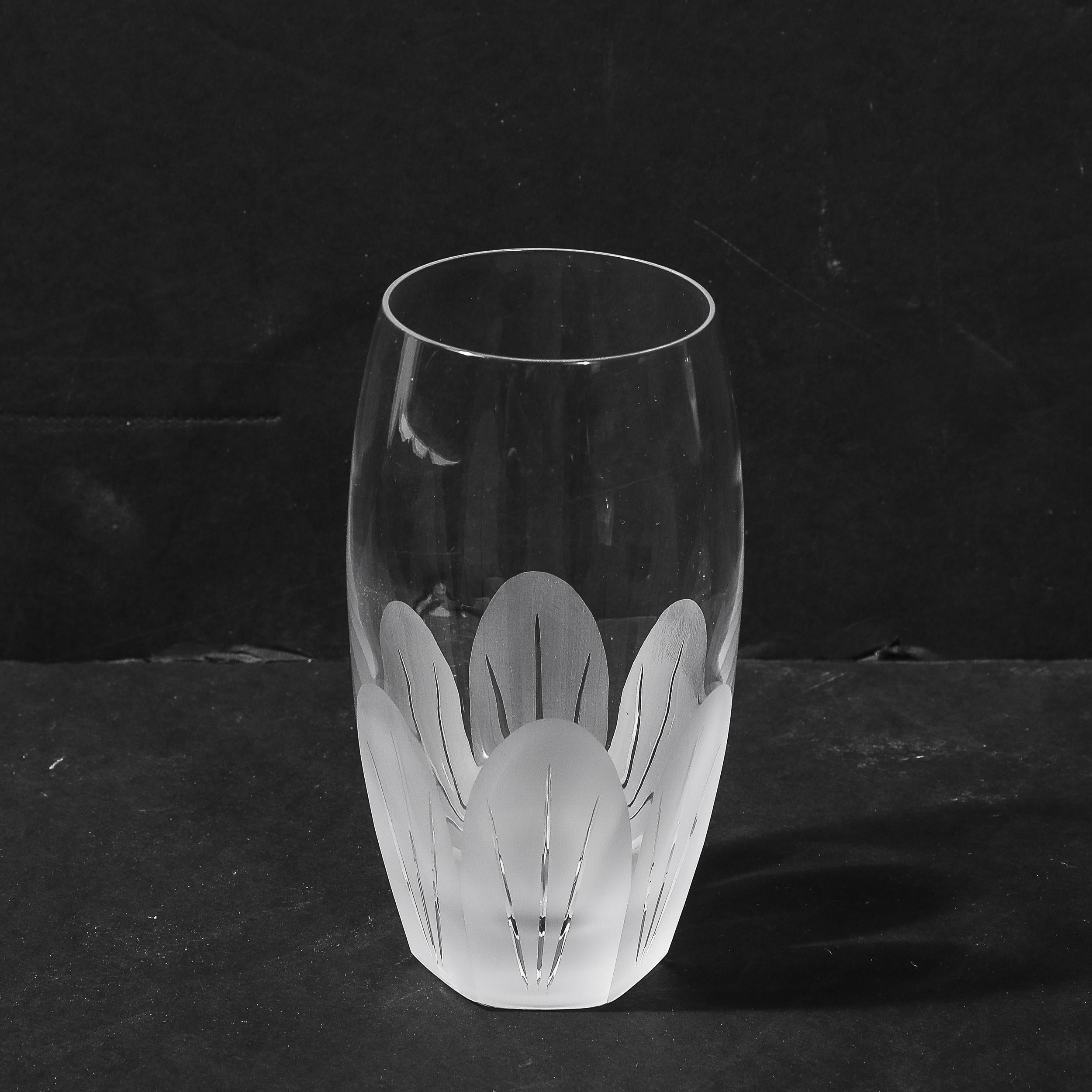 Service de verres en cristal taillé à motif Primavera de Sèvres, moderniste du milieu du siècle dernier en vente 3