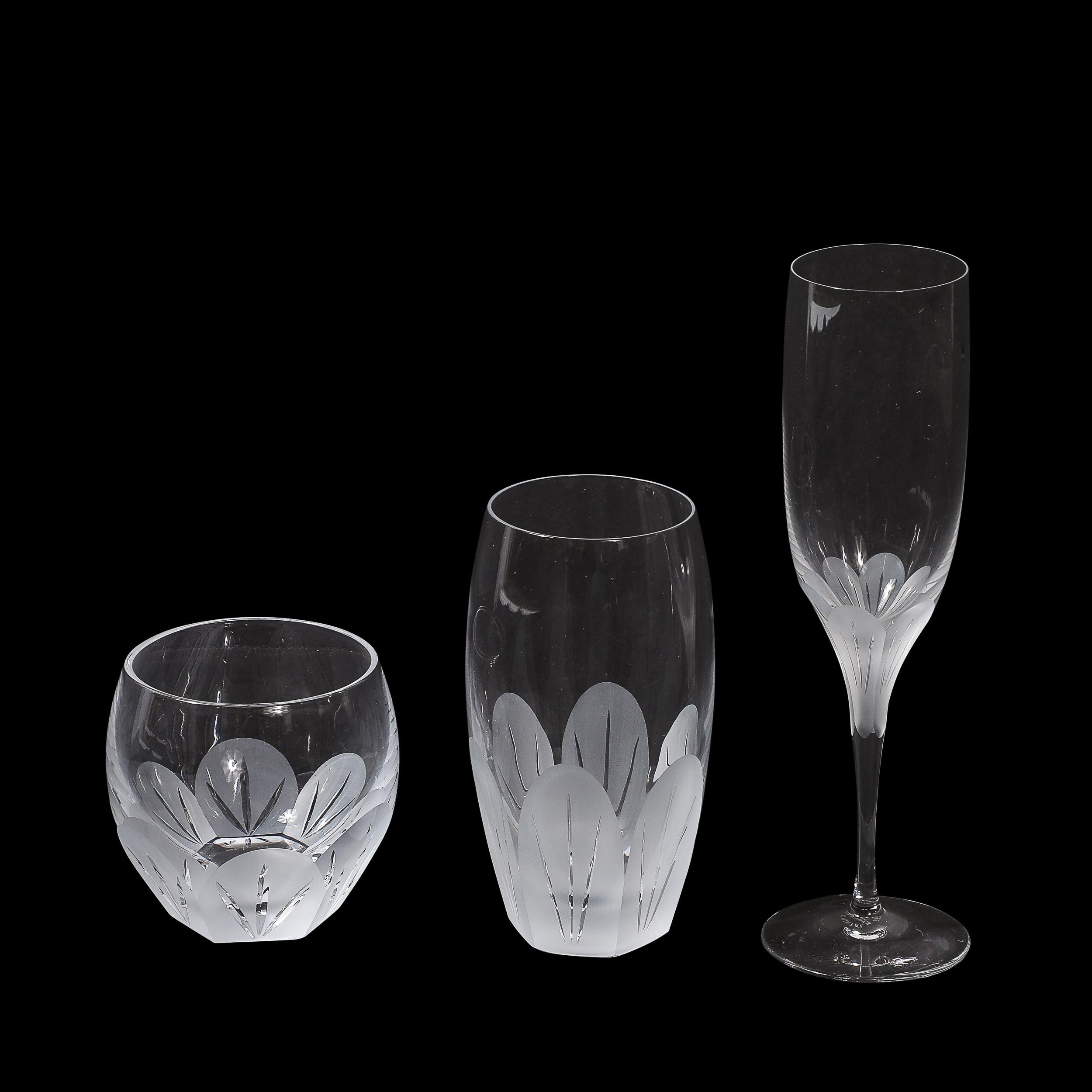 Cristal Service de verres en cristal taillé à motif Primavera de Sèvres, moderniste du milieu du siècle dernier en vente