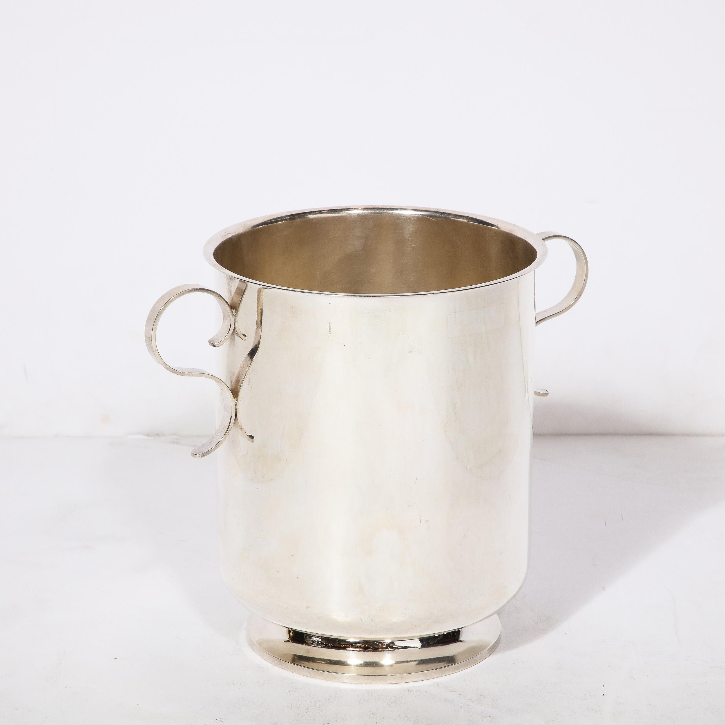 Mid-Century Modernist Silver Plate  Ice Bucket with Minimal Scroll Form Handles In Excellent Condition In New York, NY