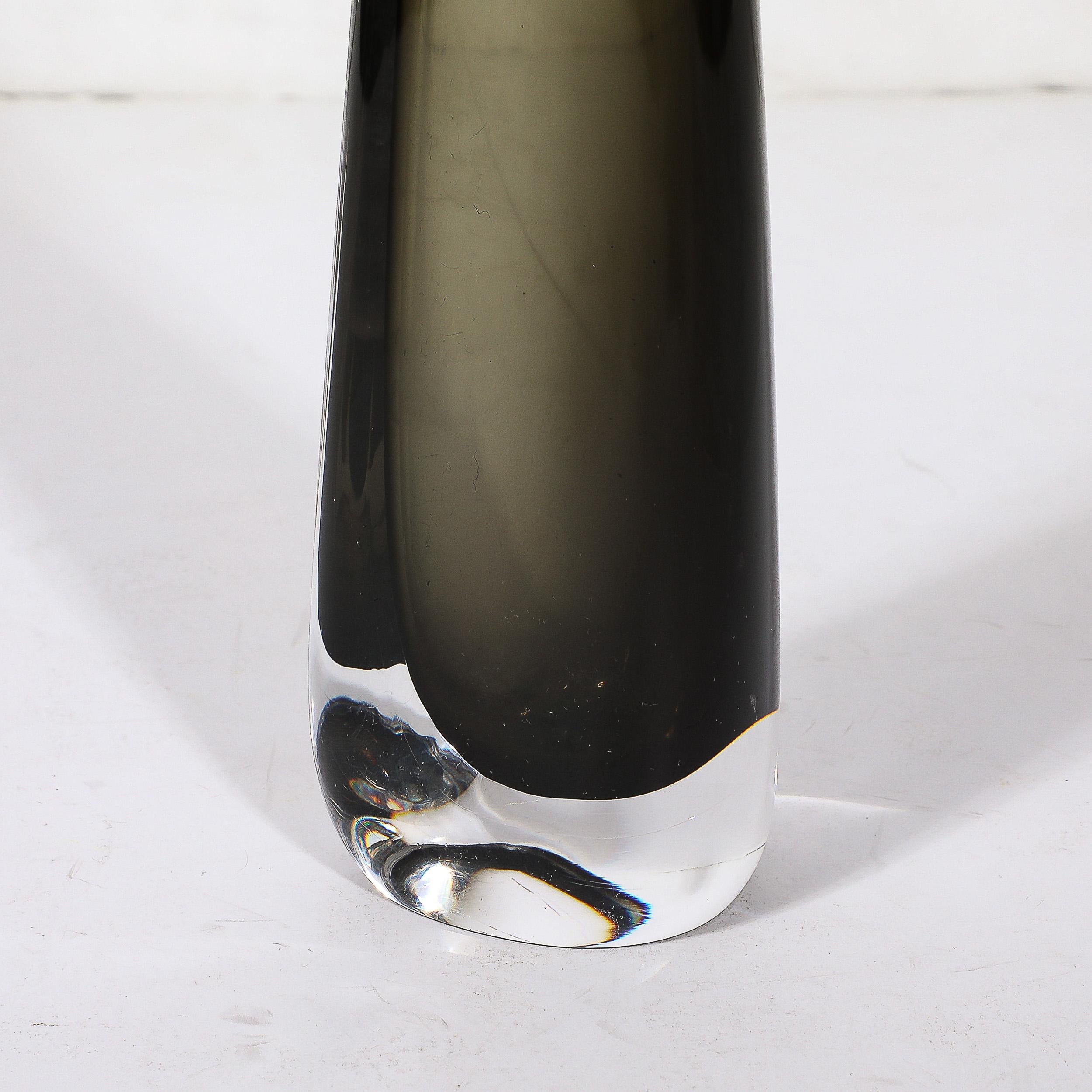 Mid-Century Modernist Slender Smoked Glass Vase by Nils Landberg for Orrefors For Sale 5