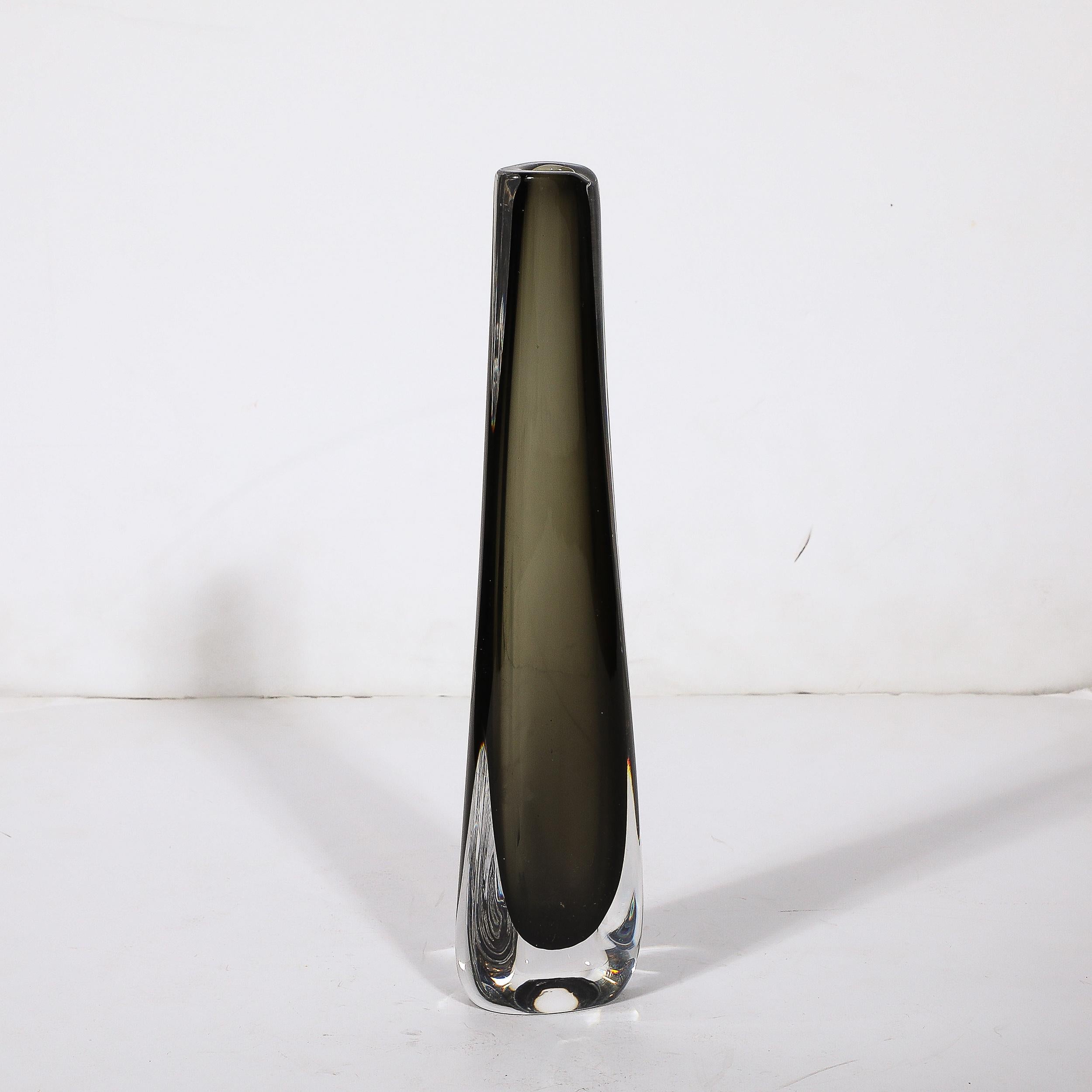 Mid-Century Modernist Slender Smoked Glass Vase by Nils Landberg for Orrefors For Sale 6
