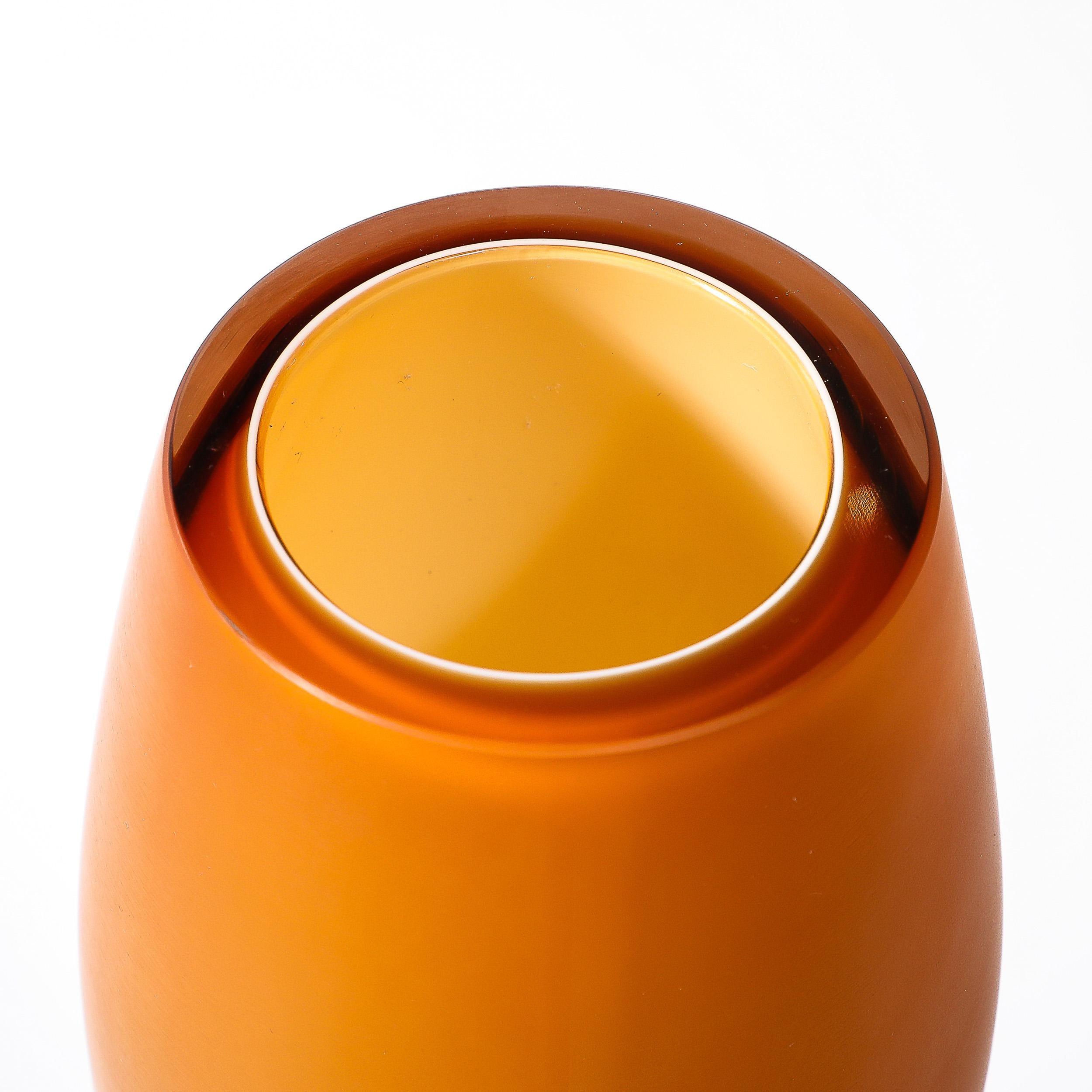 Vase aus mundgeblasenem Murano-Glas von Venini (Mitte des Jahrhunderts), Rauch-Bernstein im Angebot 3