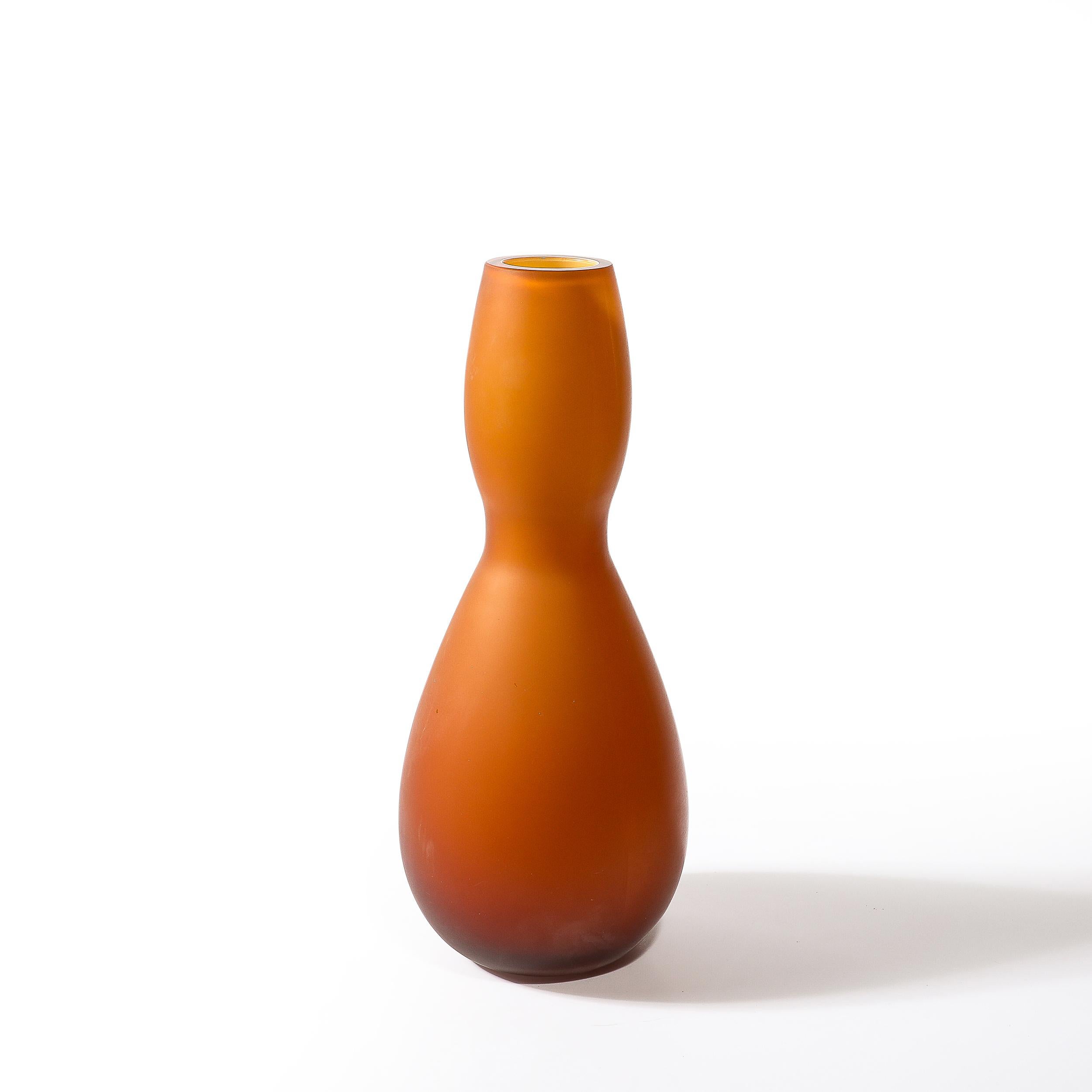 Vase aus mundgeblasenem Murano-Glas von Venini (Mitte des Jahrhunderts), Rauch-Bernstein (Muranoglas) im Angebot