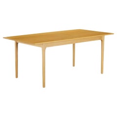 Table de ferme moderniste en chêne clair massif du milieu du siècle par Charles Webb