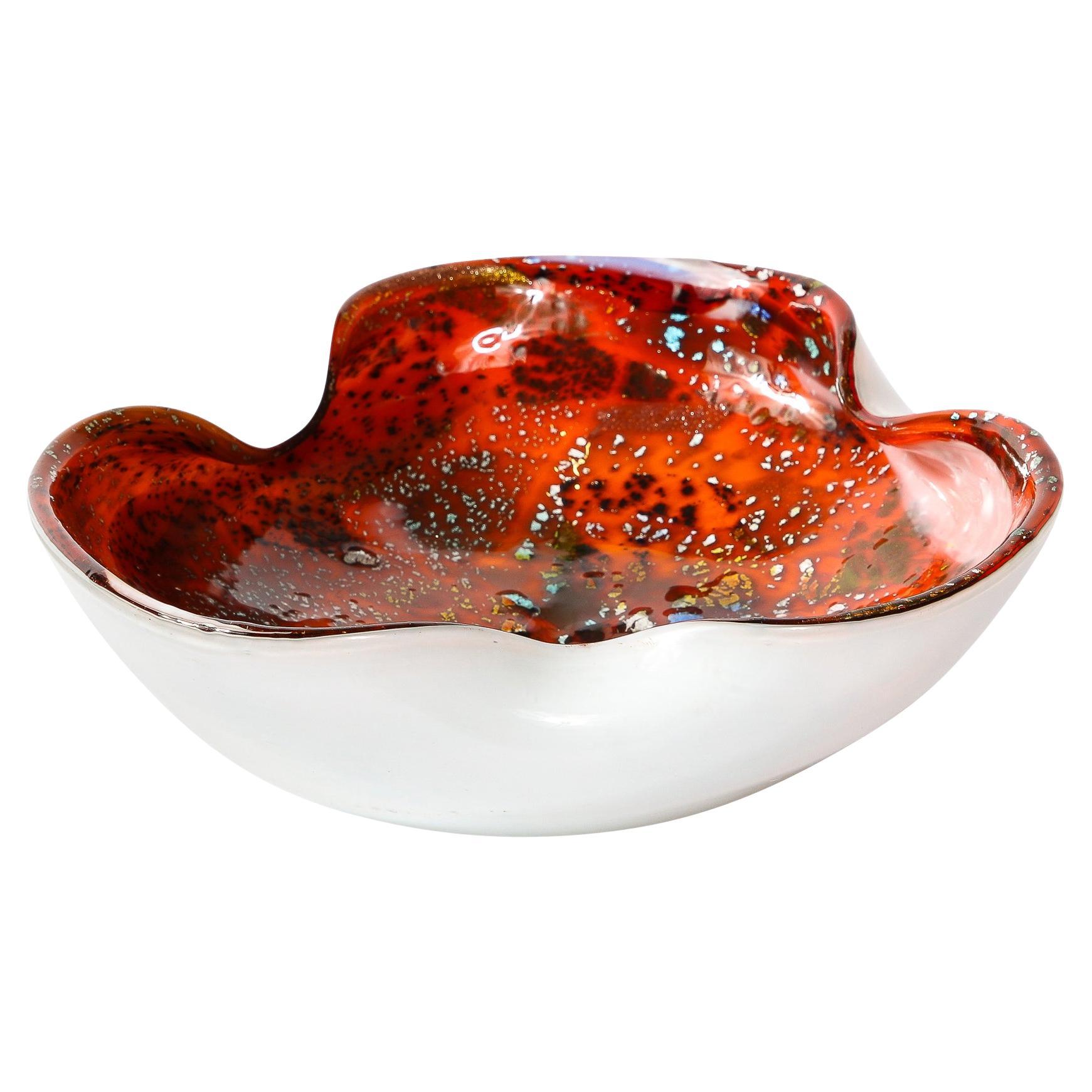 Mid-Century Modernist Speckled Murano Glass Dish w/ Multicolor Central Motif  For Sale