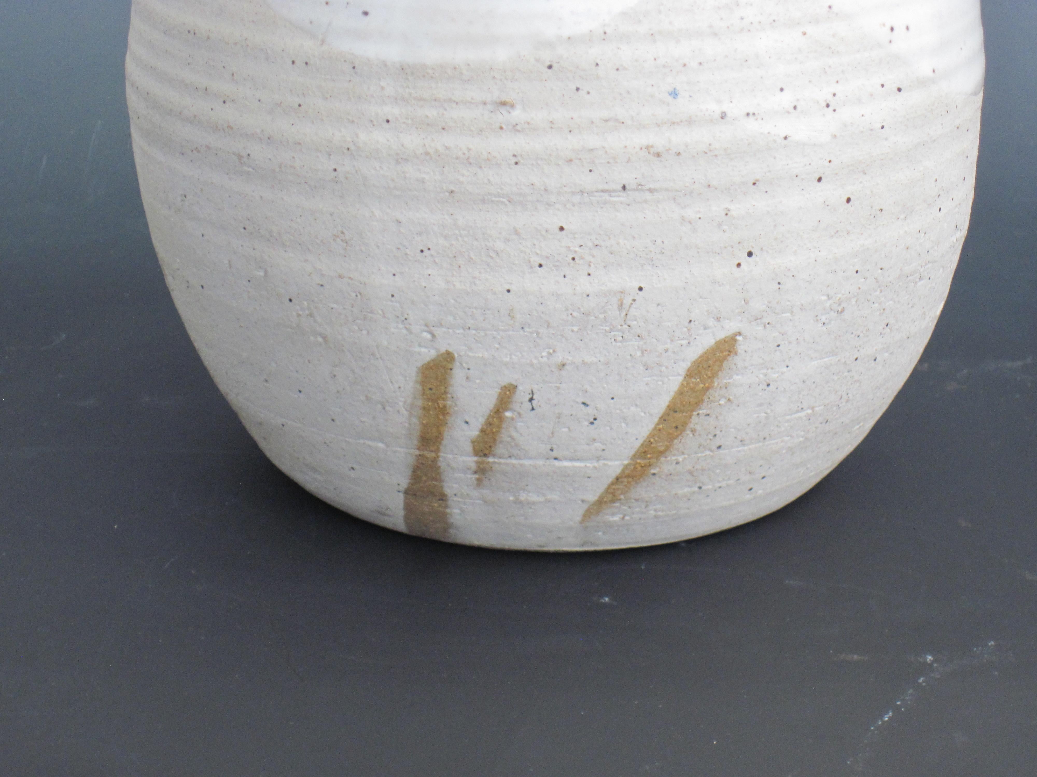 Mid Century Modernist Studio Pottery White Vase, Signed In Good Condition For Sale In Ferndale, MI