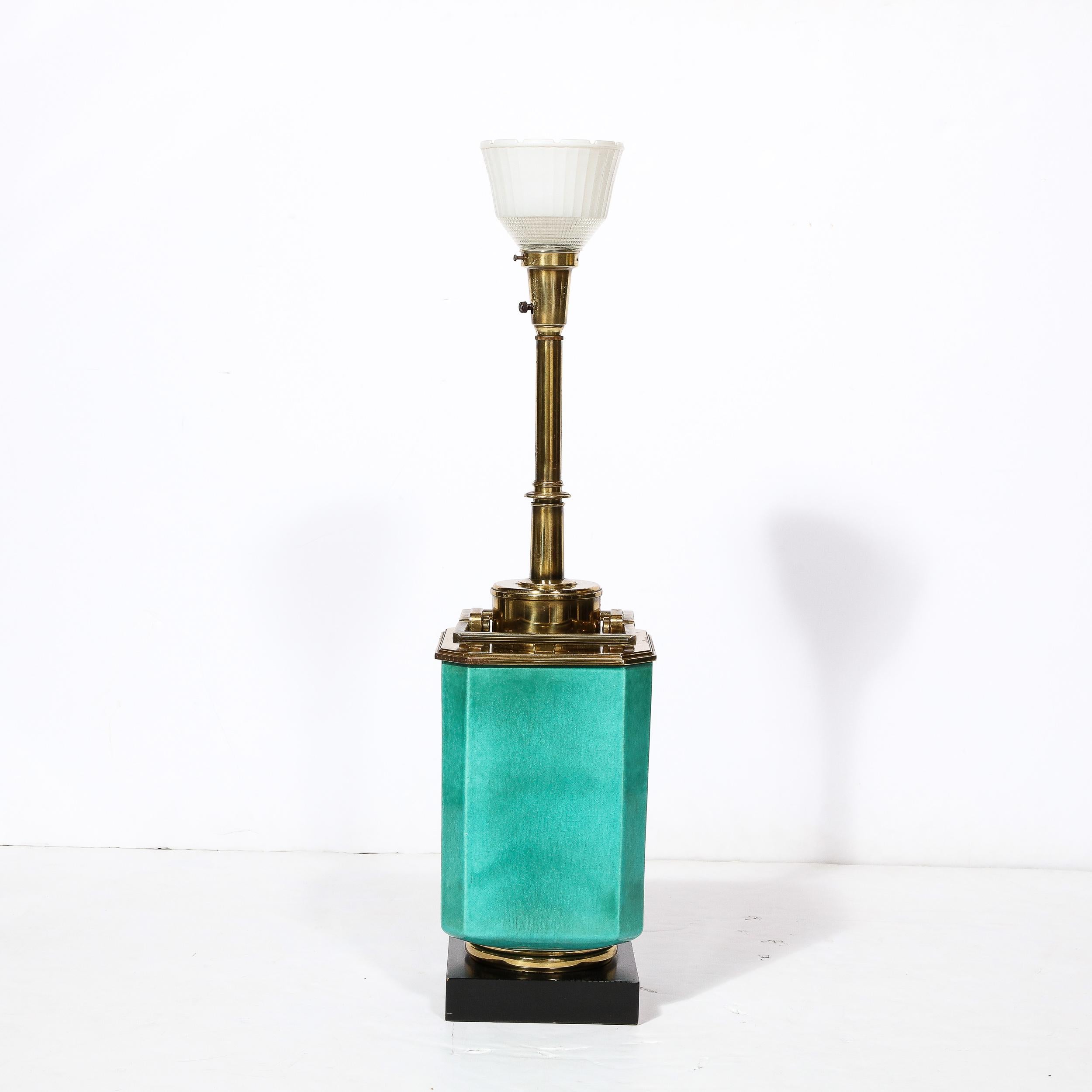 Mid-Century Modernist Table Lamp in Turquoise Jade w/ Polished Brass Fittings In Excellent Condition For Sale In New York, NY