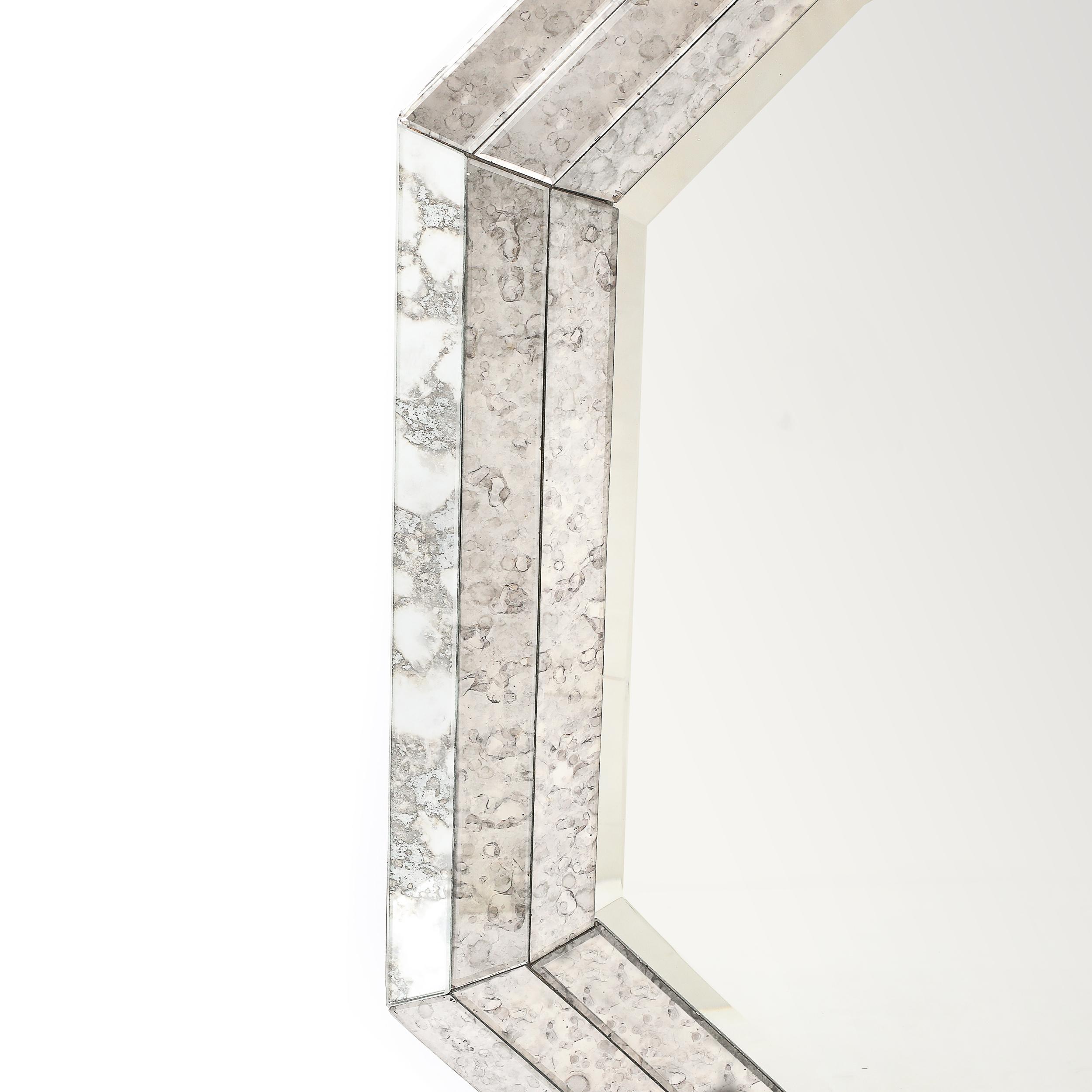 Milieu du XXe siècle Bordure de miroir octogonal tessellée fumée, de style moderne du milieu du siècle dernier en vente