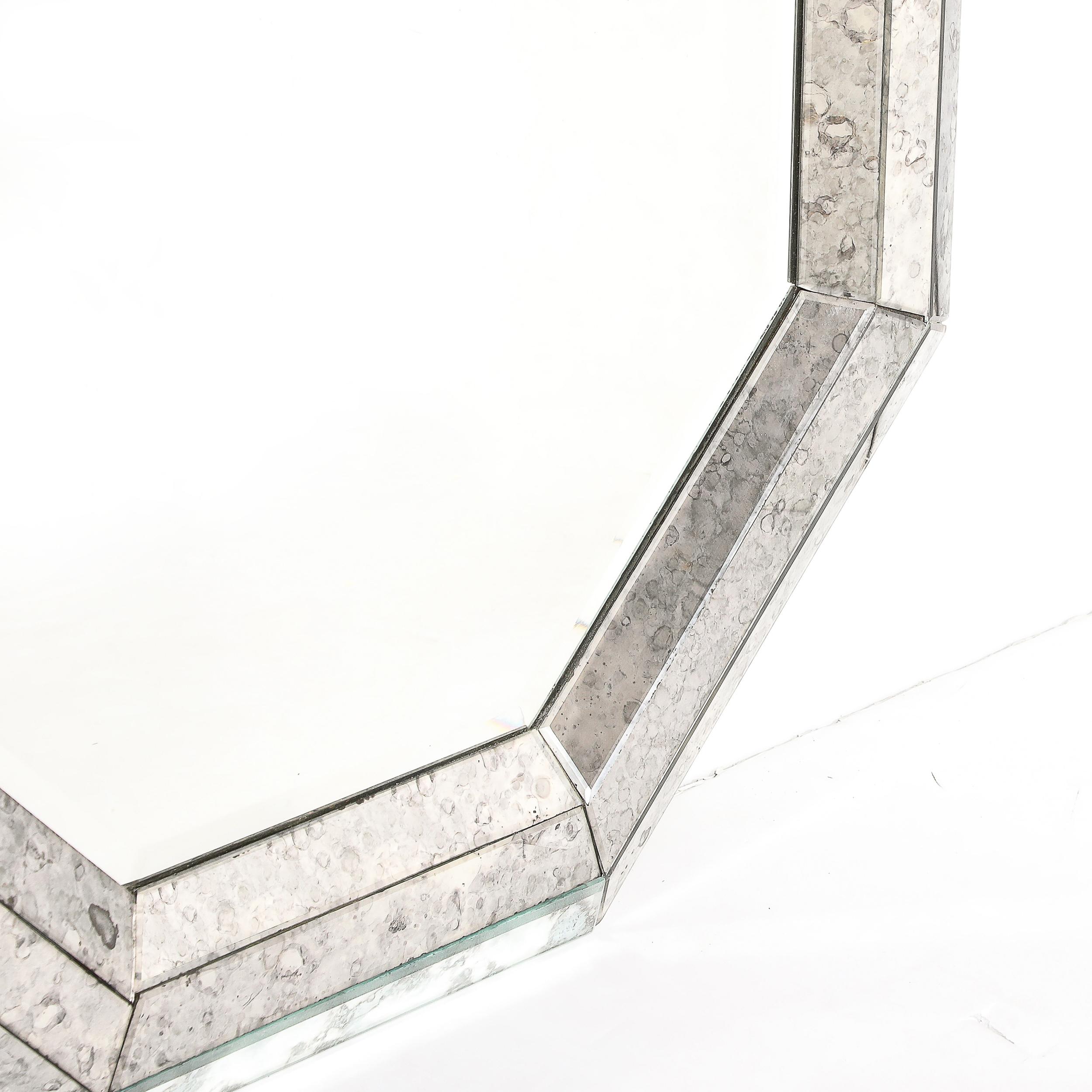 Bordure de miroir octogonal tessellée fumée, de style moderne du milieu du siècle dernier en vente 1