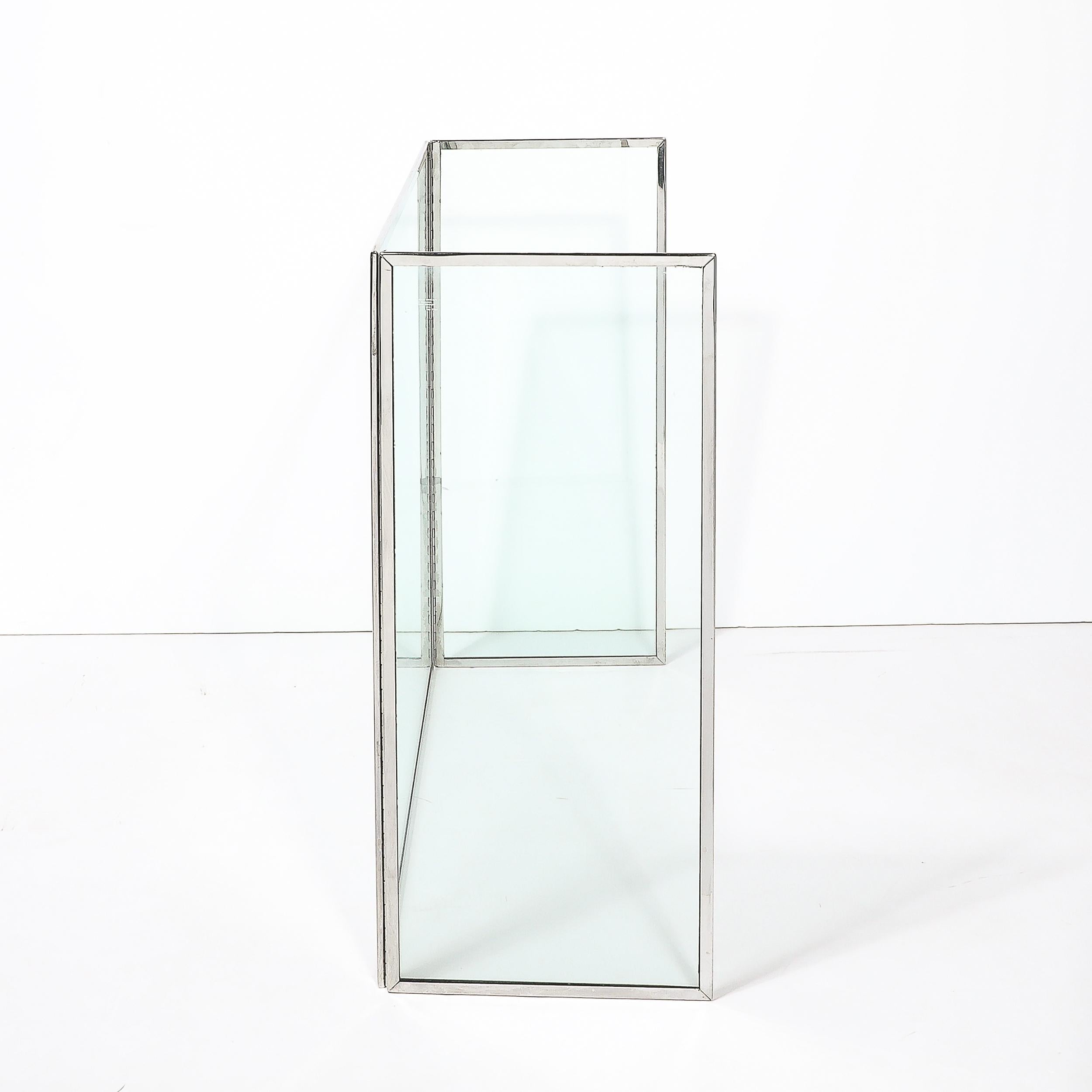 Verre Pare-feu moderniste du milieu du siècle dernier à trois volets en chrome et verre en vente