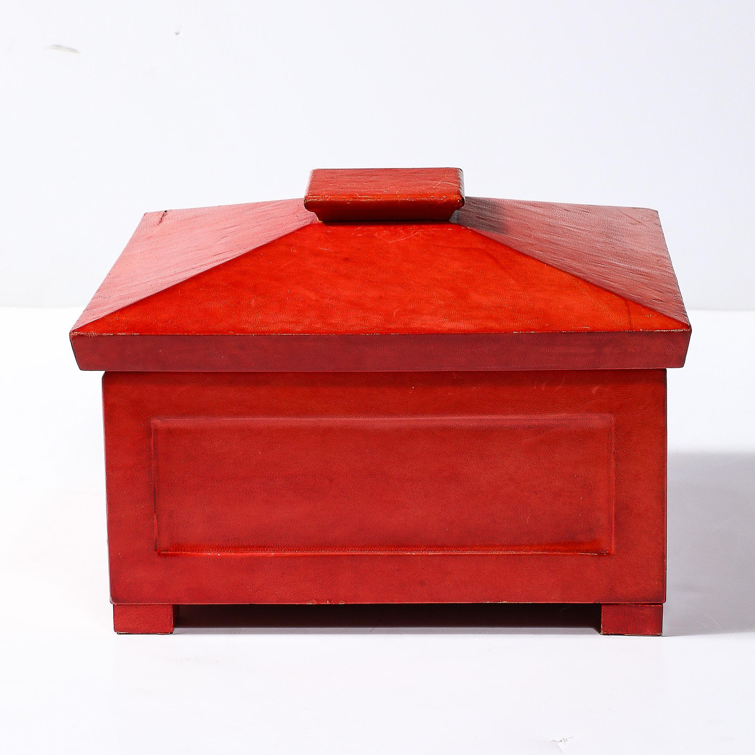 Caja modernista de mediados de siglo de piel de cabra lacada en rojo bermellón de Karl Springer finales del siglo XX en venta