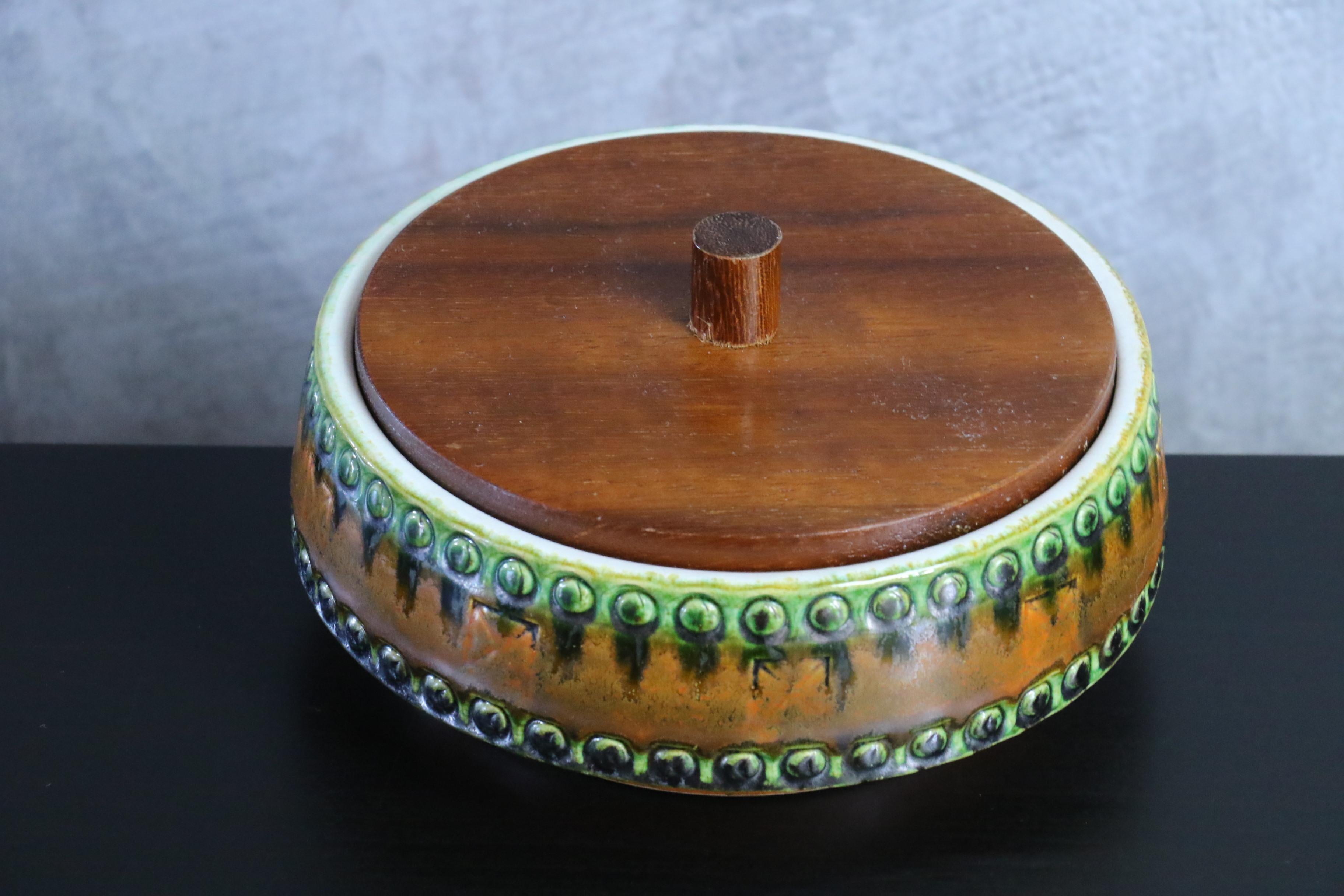 Mid-Century Modernist West Germany Box by Scheurich Keramik, circa 1970 In Good Condition In Camblanes et Meynac, FR