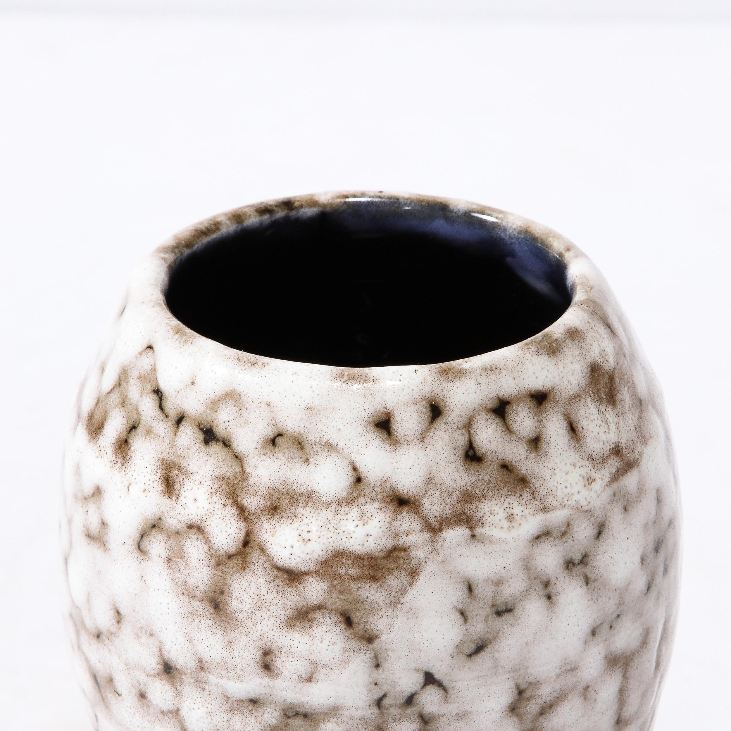 Mid-Century Modernist White and Earth Toned Ceramic Vase In Excellent Condition For Sale In New York, NY