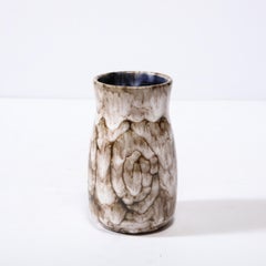 Vaso modernista di metà secolo in ceramica bianca e color terra con motivo a spirale